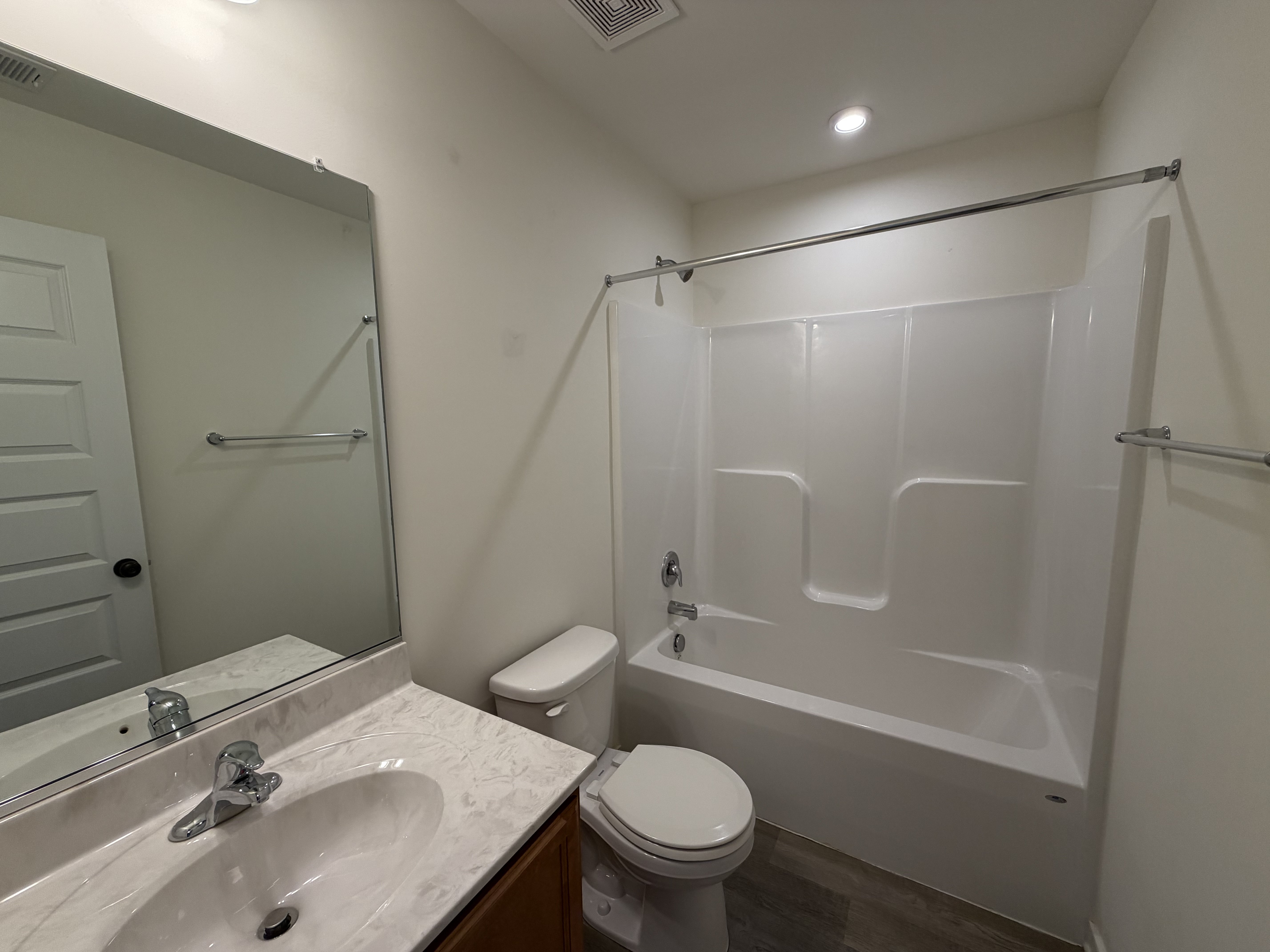 Photo 11 of 19 of 7825 Old Guild Rd, North Chesterfield, VA