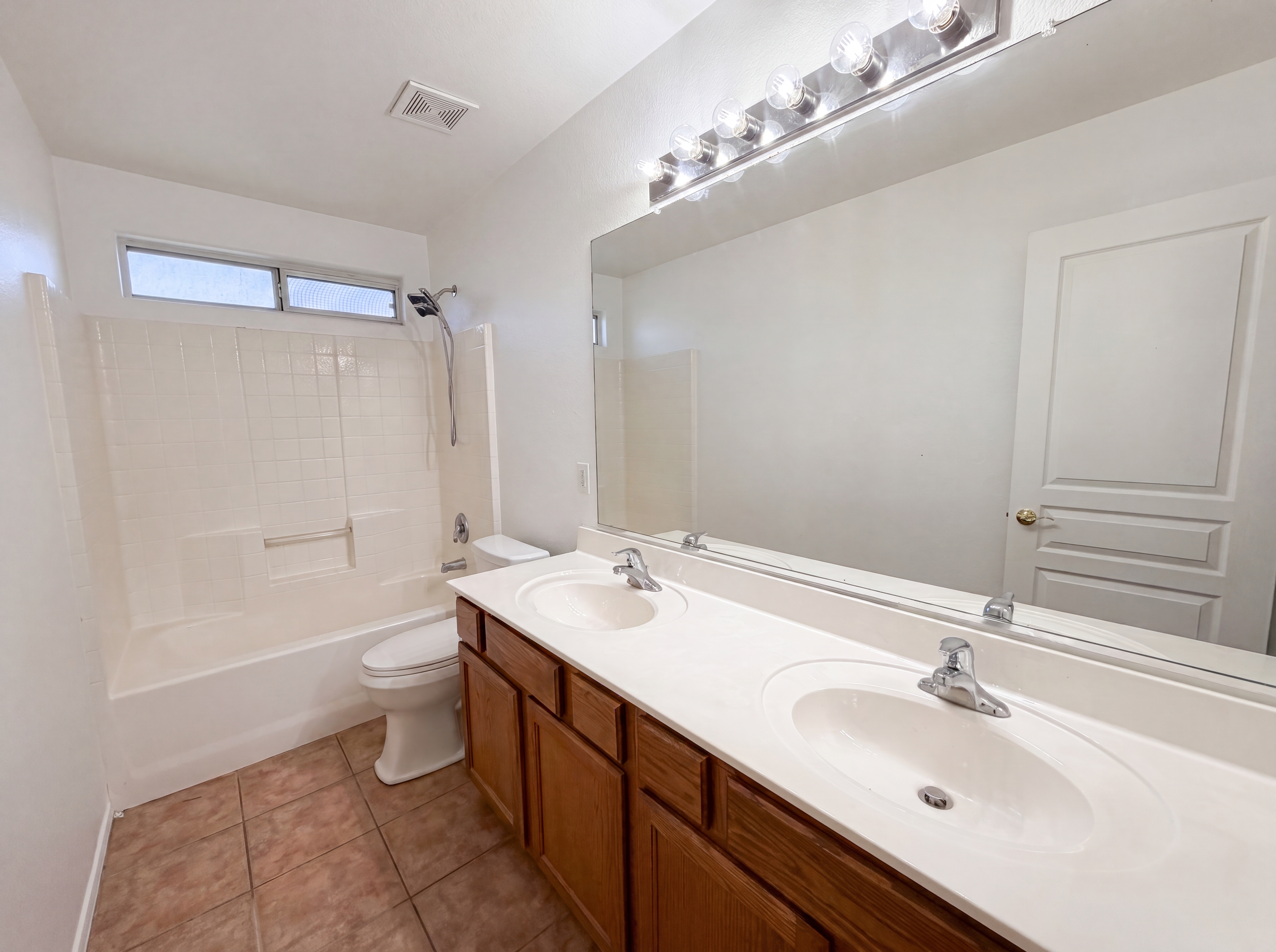 Photo 28 of 38 of 2133 S Nielson St, Gilbert, AZ