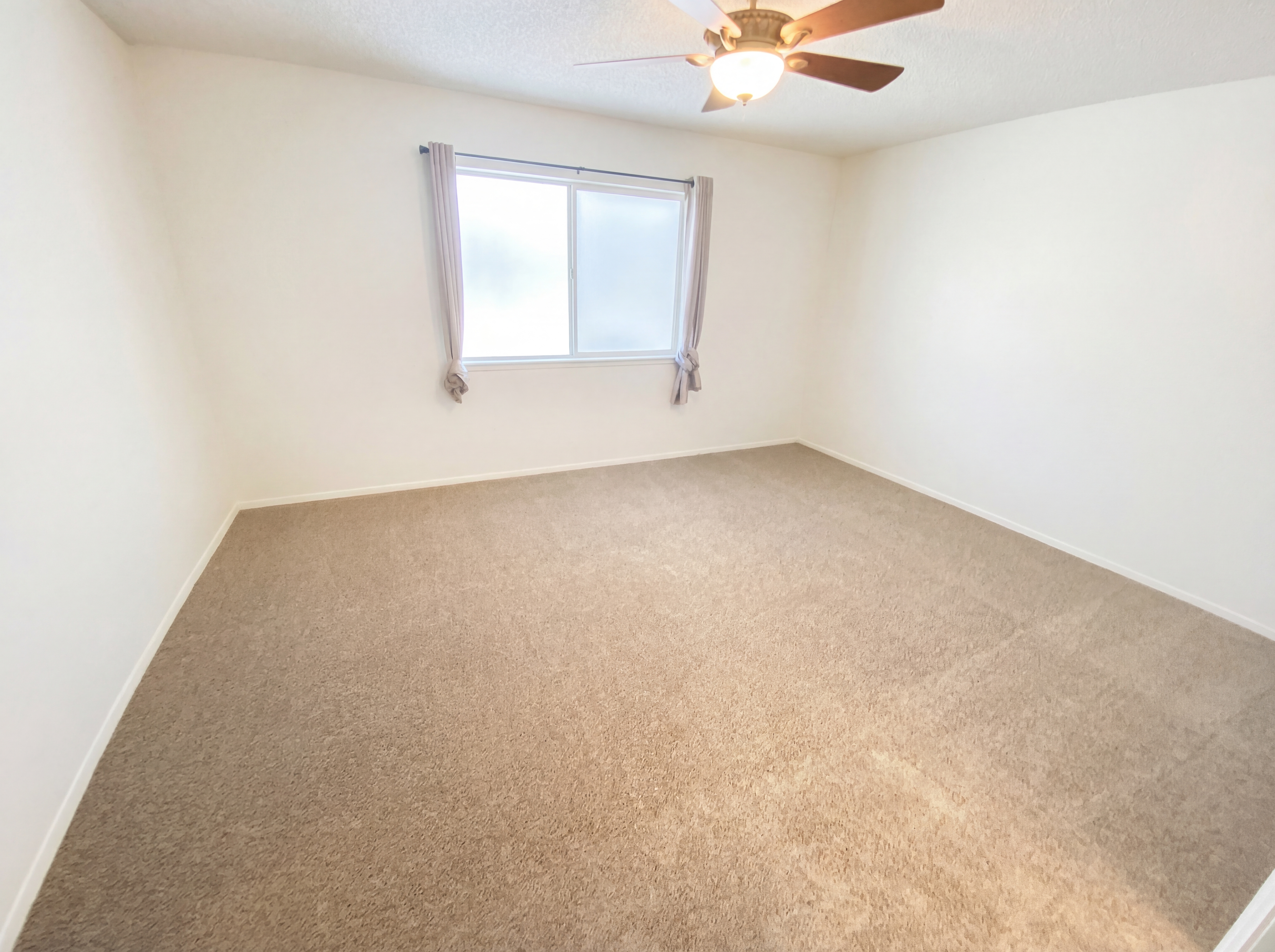 Photo 12 of 17 of 8508 W Ruth Ave, Peoria, AZ