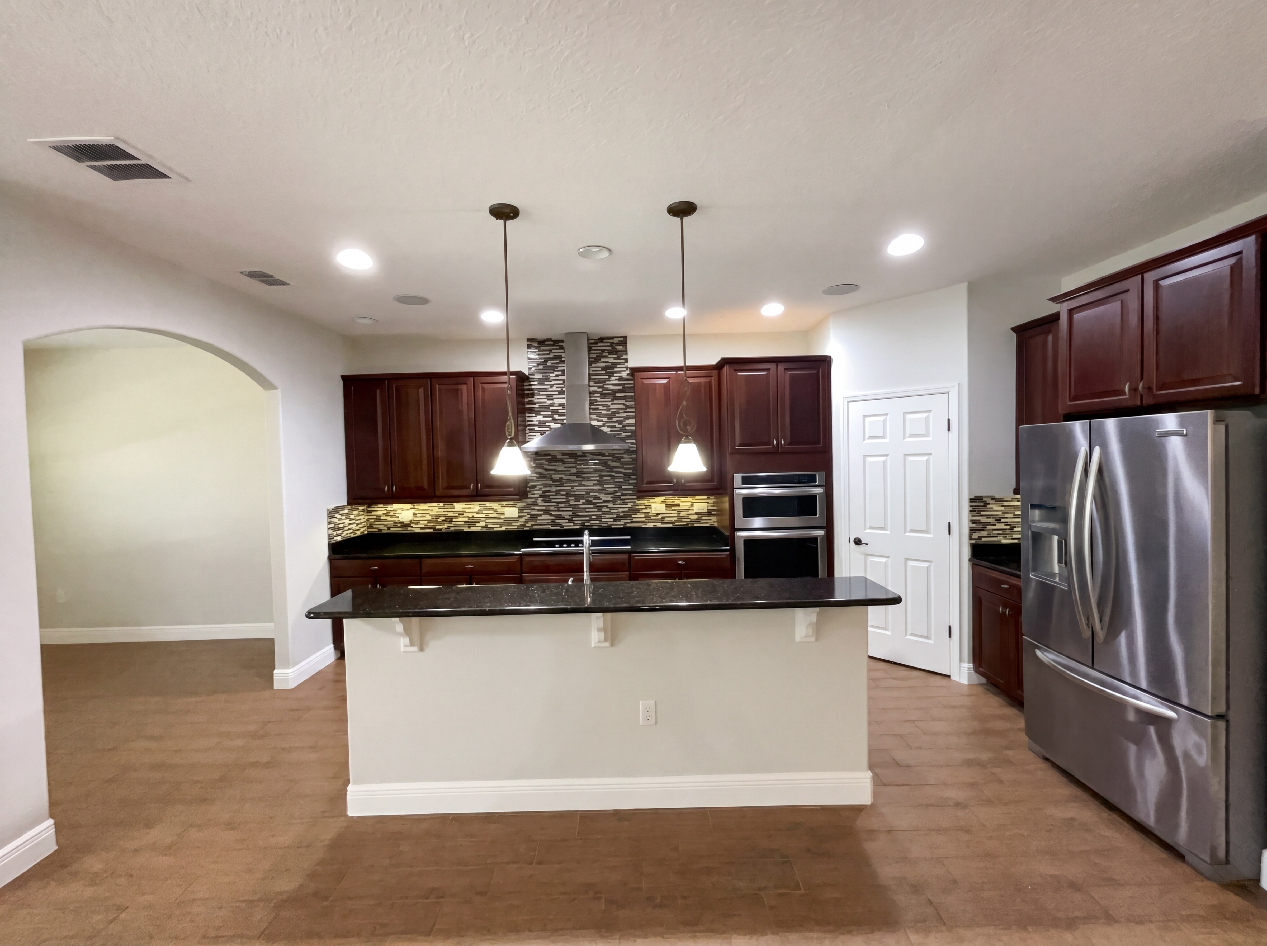 Photo 2 of 52 of 8715 Quiet Meadows Trl, Windermere, FL