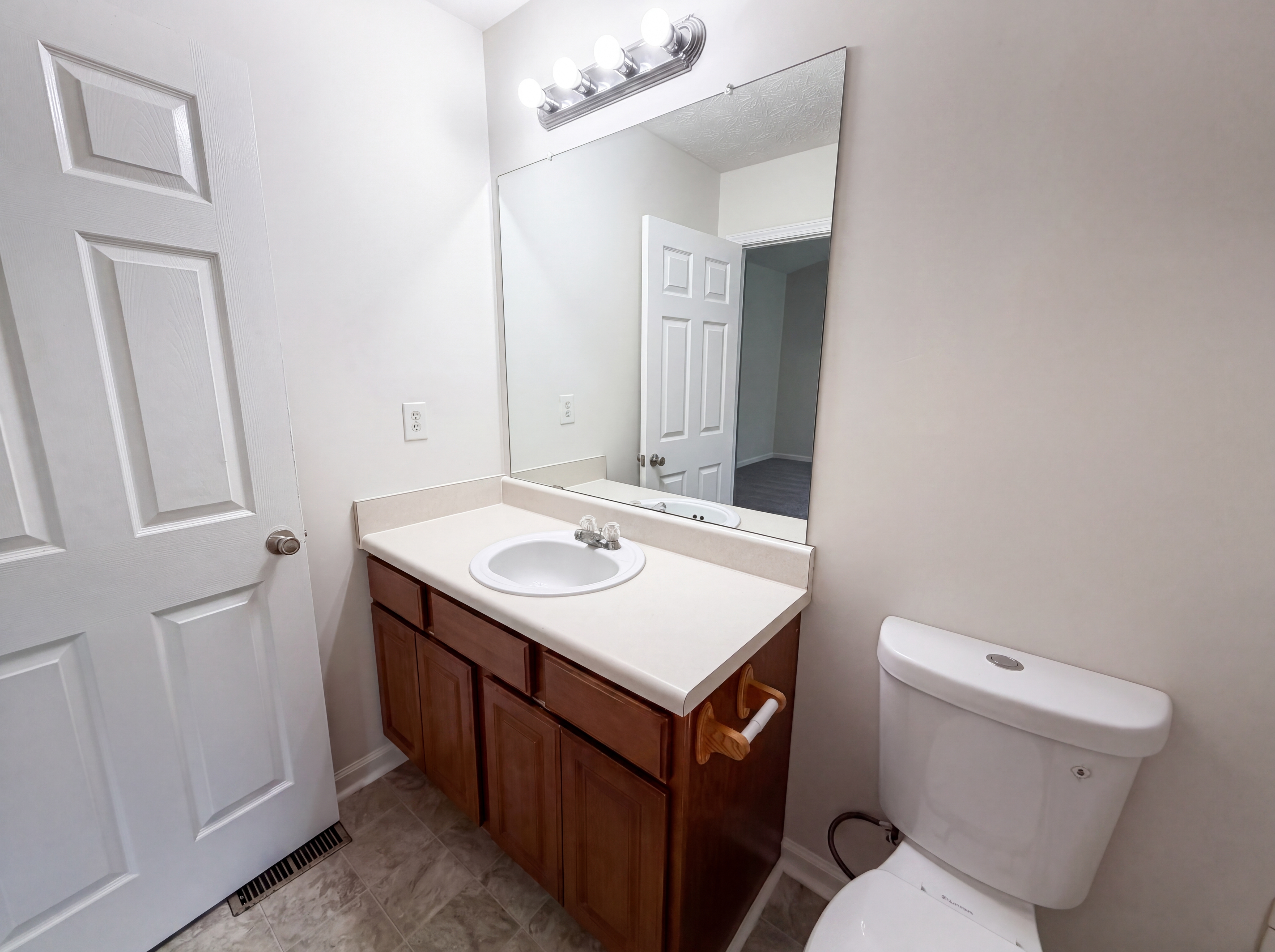 Photo 21 of 27 of 6369 Redan Sq, Lithonia, GA
