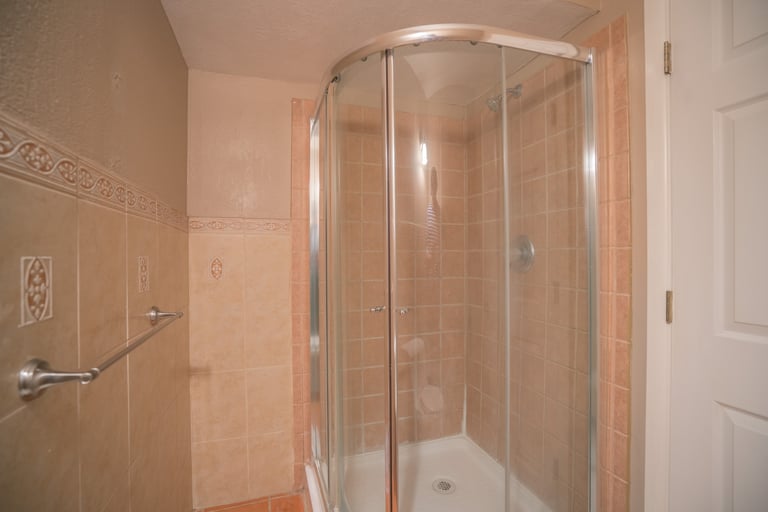 Photo 17 of 28 - 8645 W Golden Ln, Peoria, AZ 85345