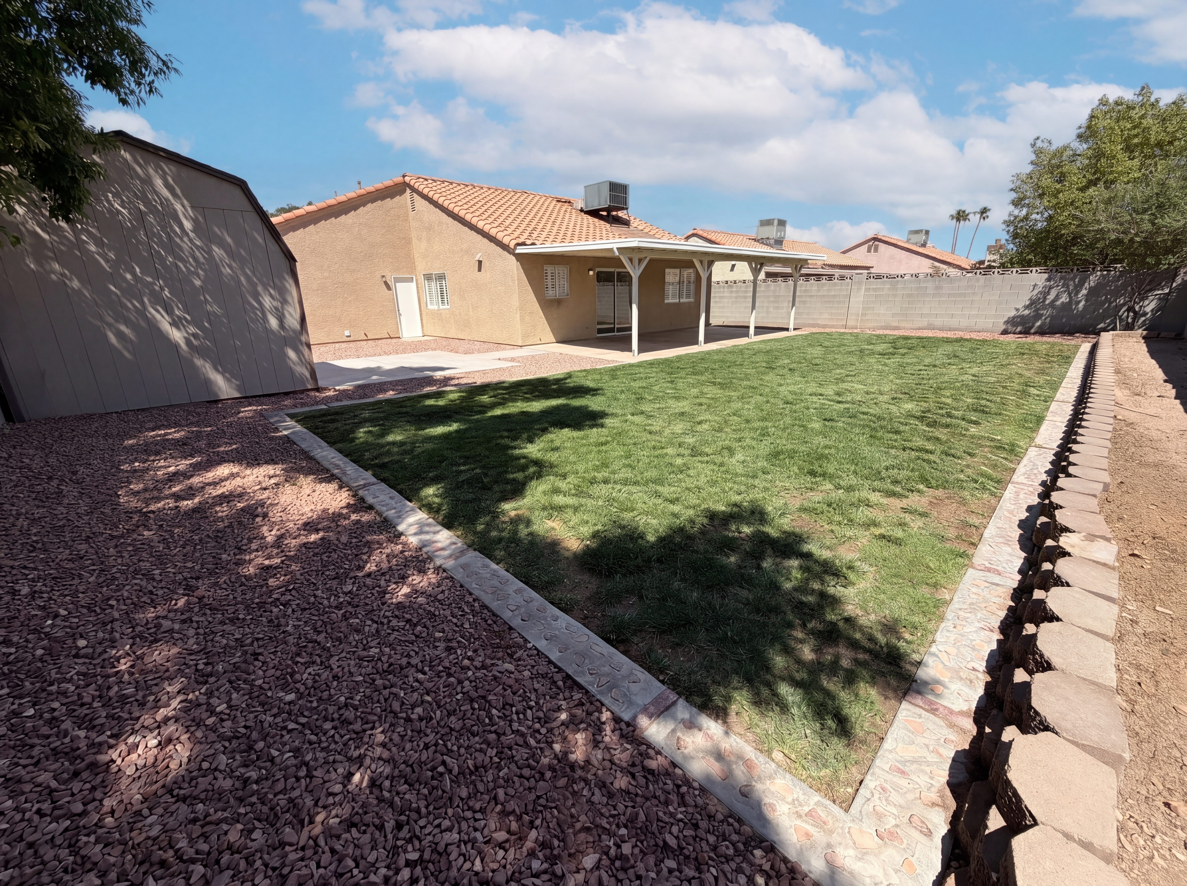 Photo 23 of 27 of 6305 W Washburn Rd, Las Vegas, NV