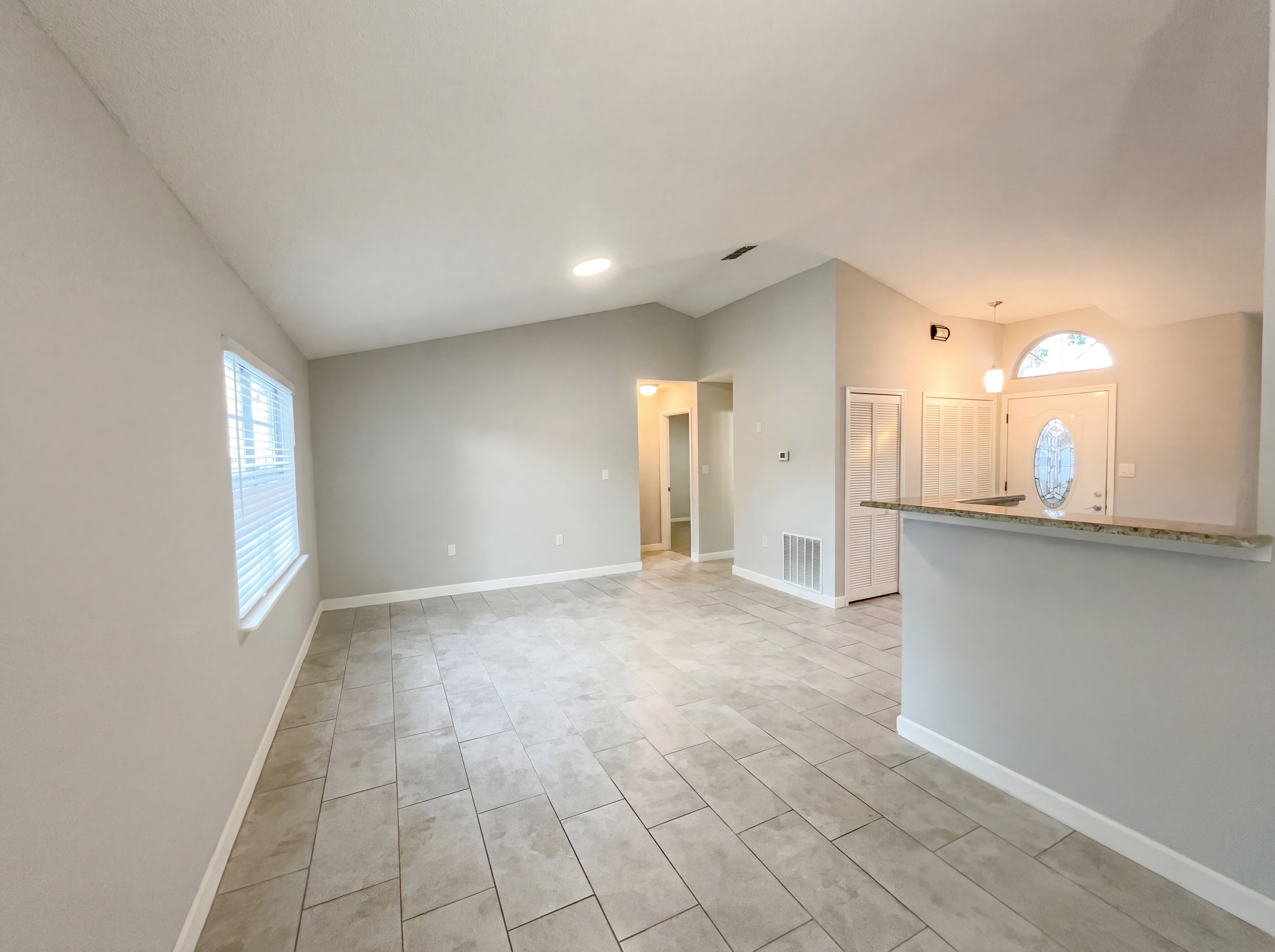 Photo 3 of 31 of 6712 Lumberjack Ln, Ocoee, FL