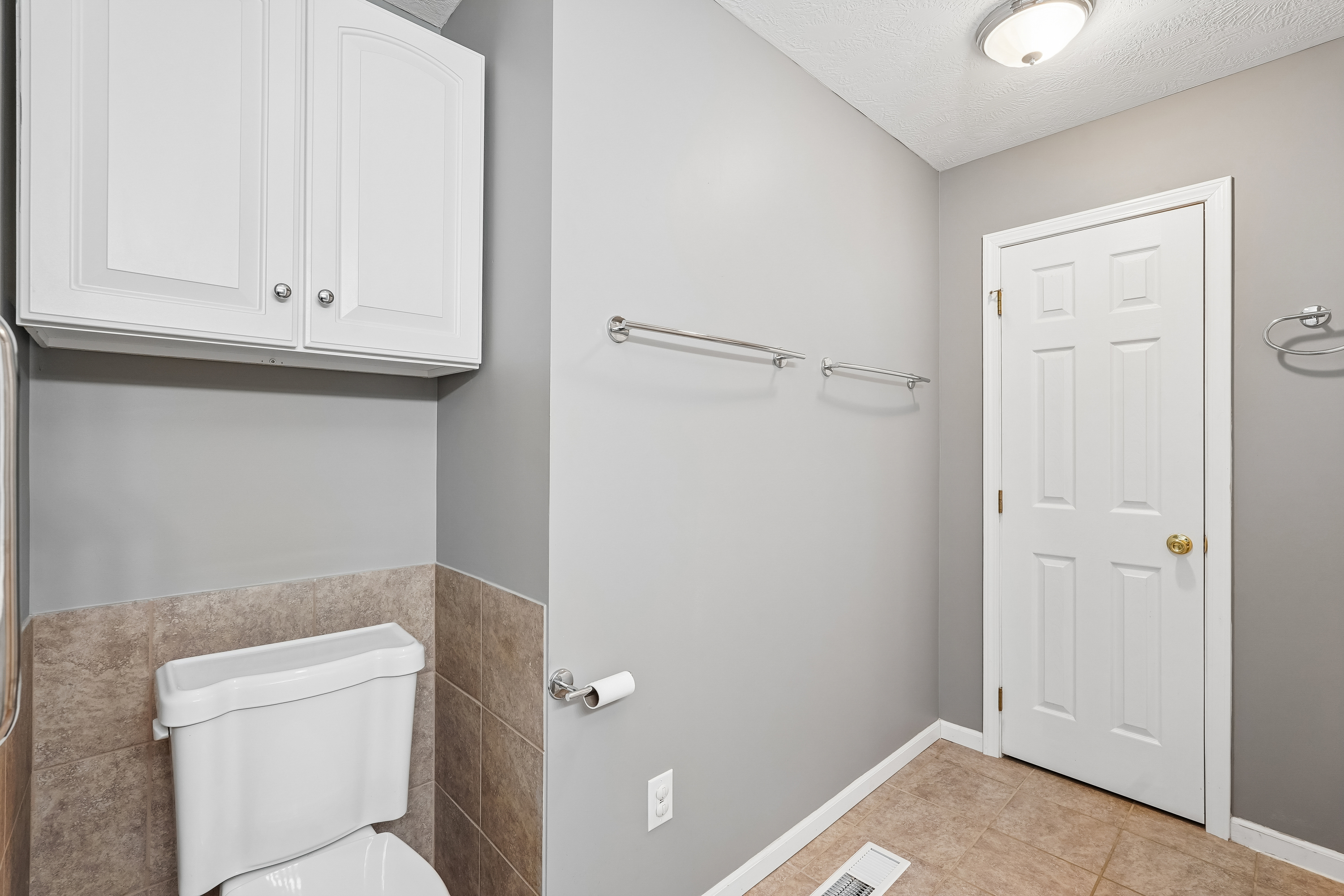 Photo 36 of 61 of 6400 Clark Rd, Sunbury, OH