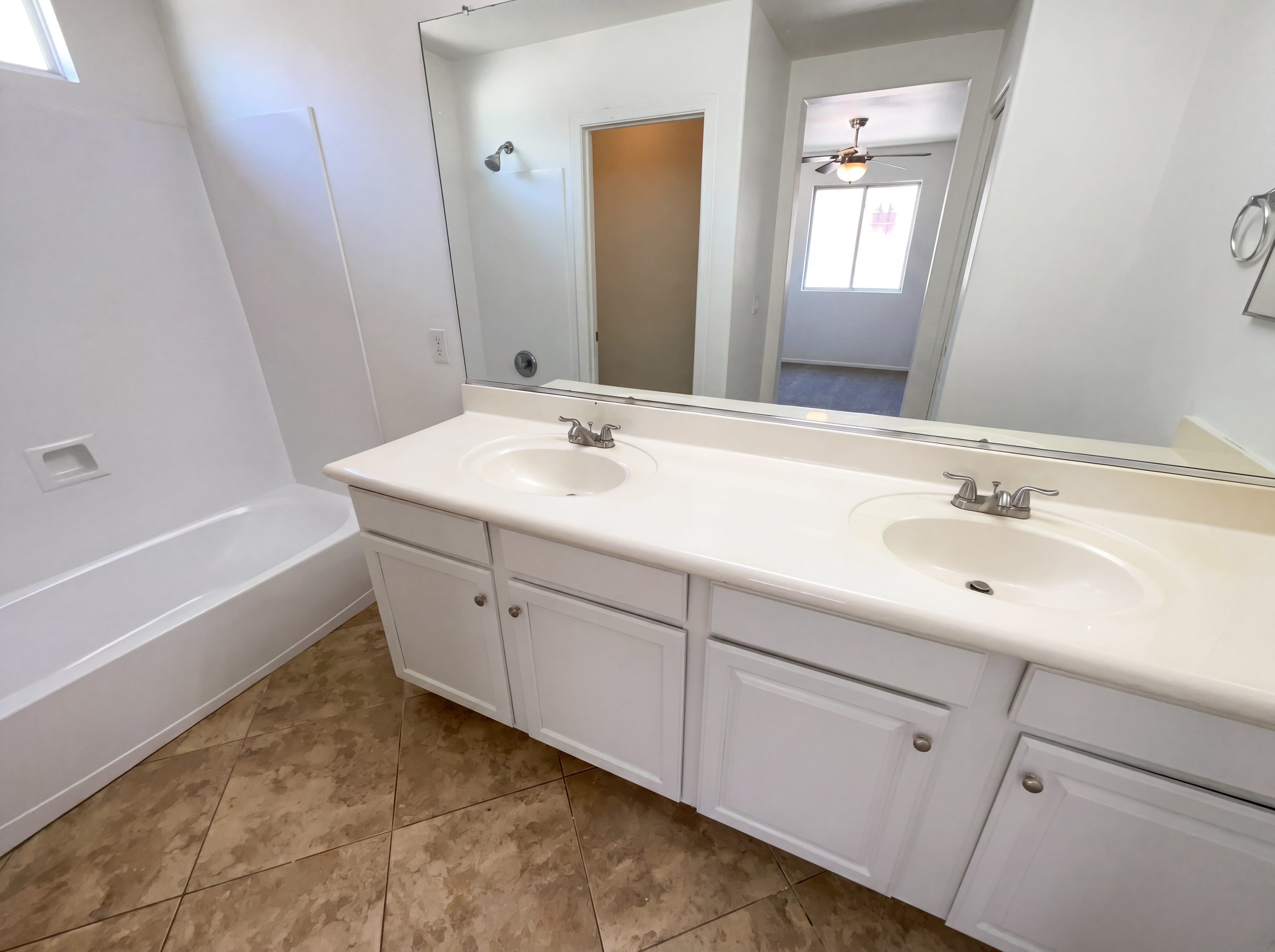 Photo 17 of 36 of 4246 E Tyson St, Gilbert, AZ