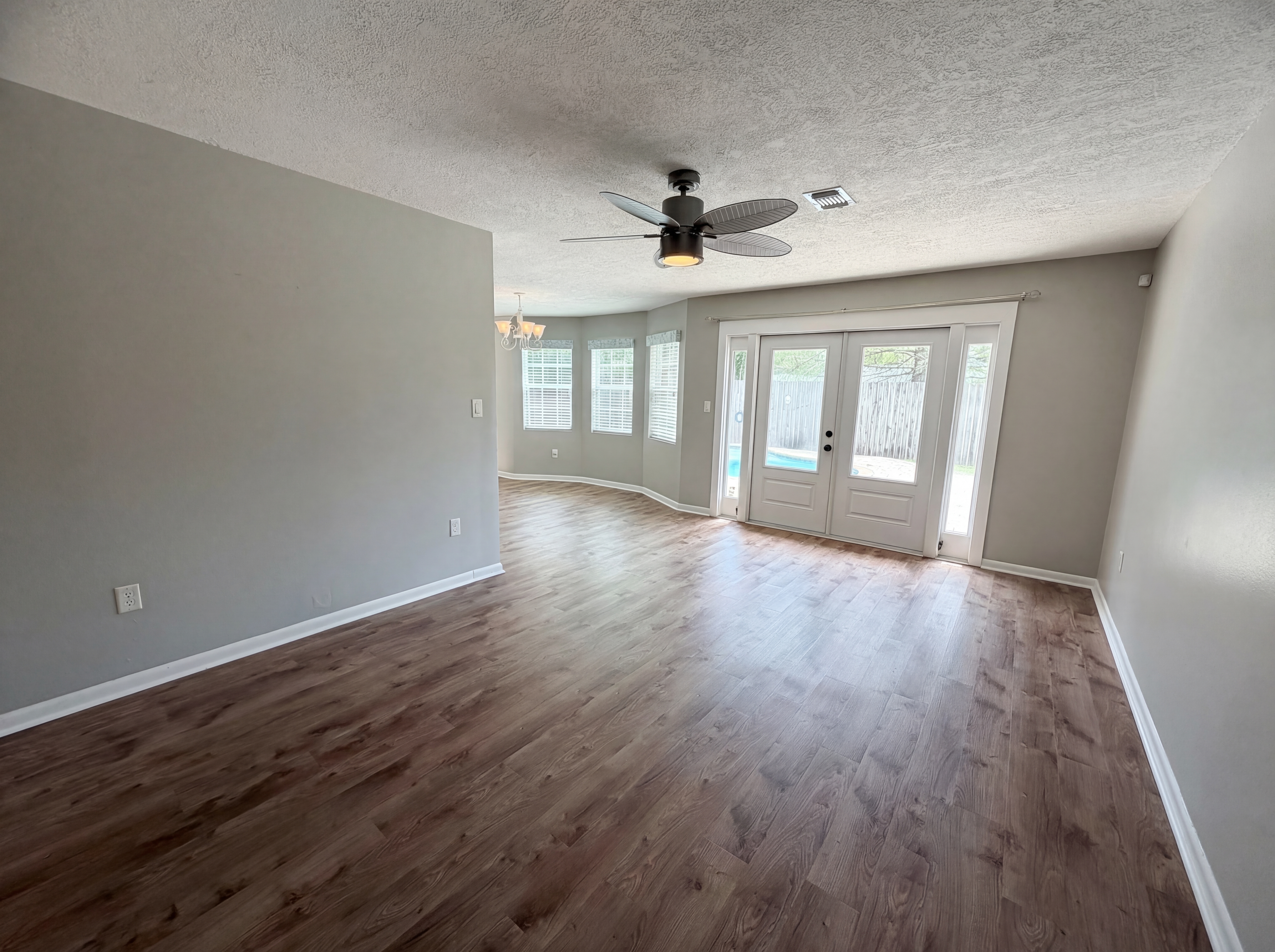 Photo 7 of 16 of 636 Merioneth Dr NE, Fort Walton Beach, FL
