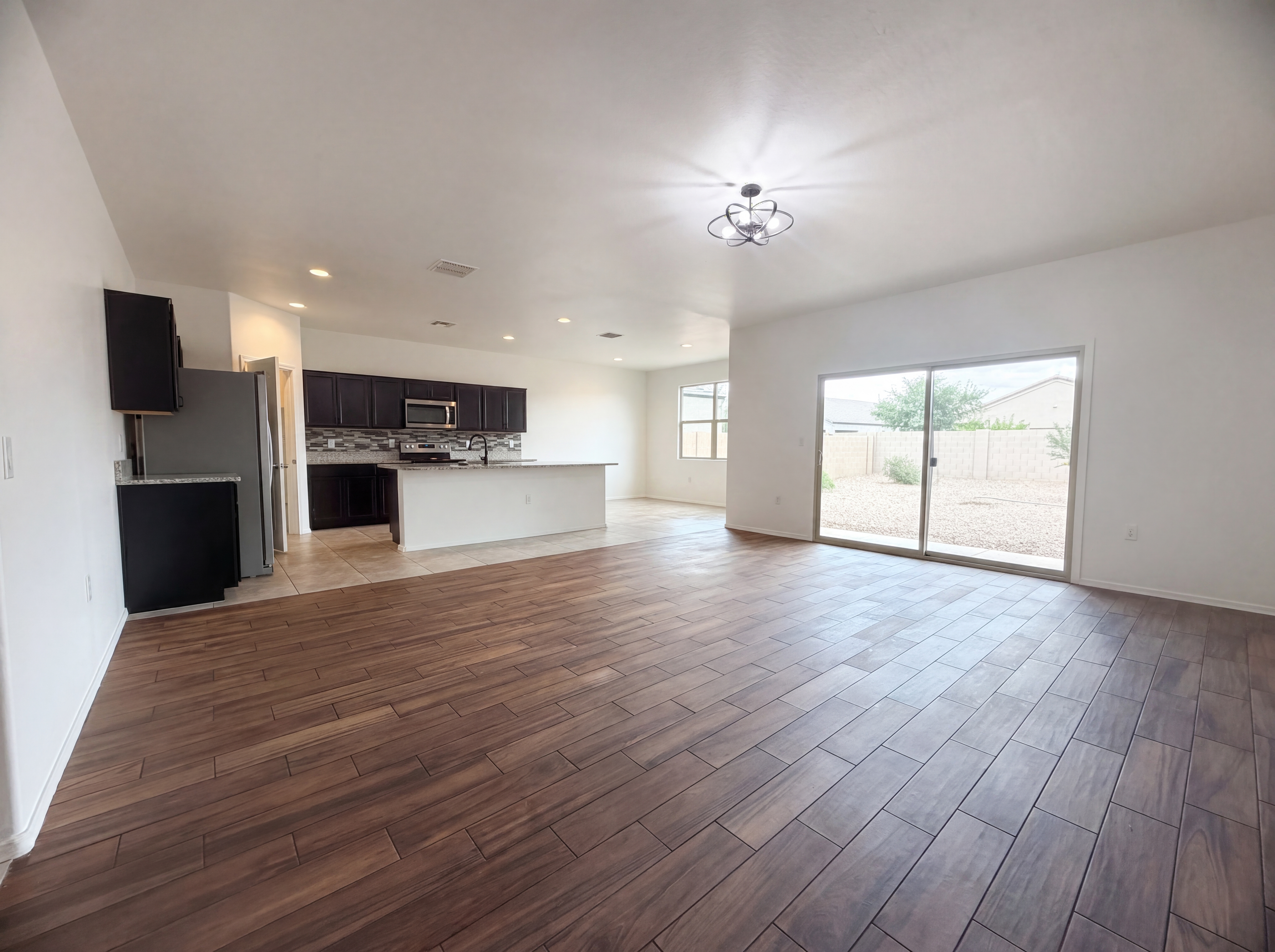 Photo 3 of 19 of 4850 E Living Stone Way, San Tan Valley, AZ