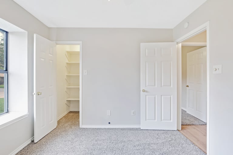 Photo 20 of 25 - 6204 Avanti Dr, Arlington, TX 76001
