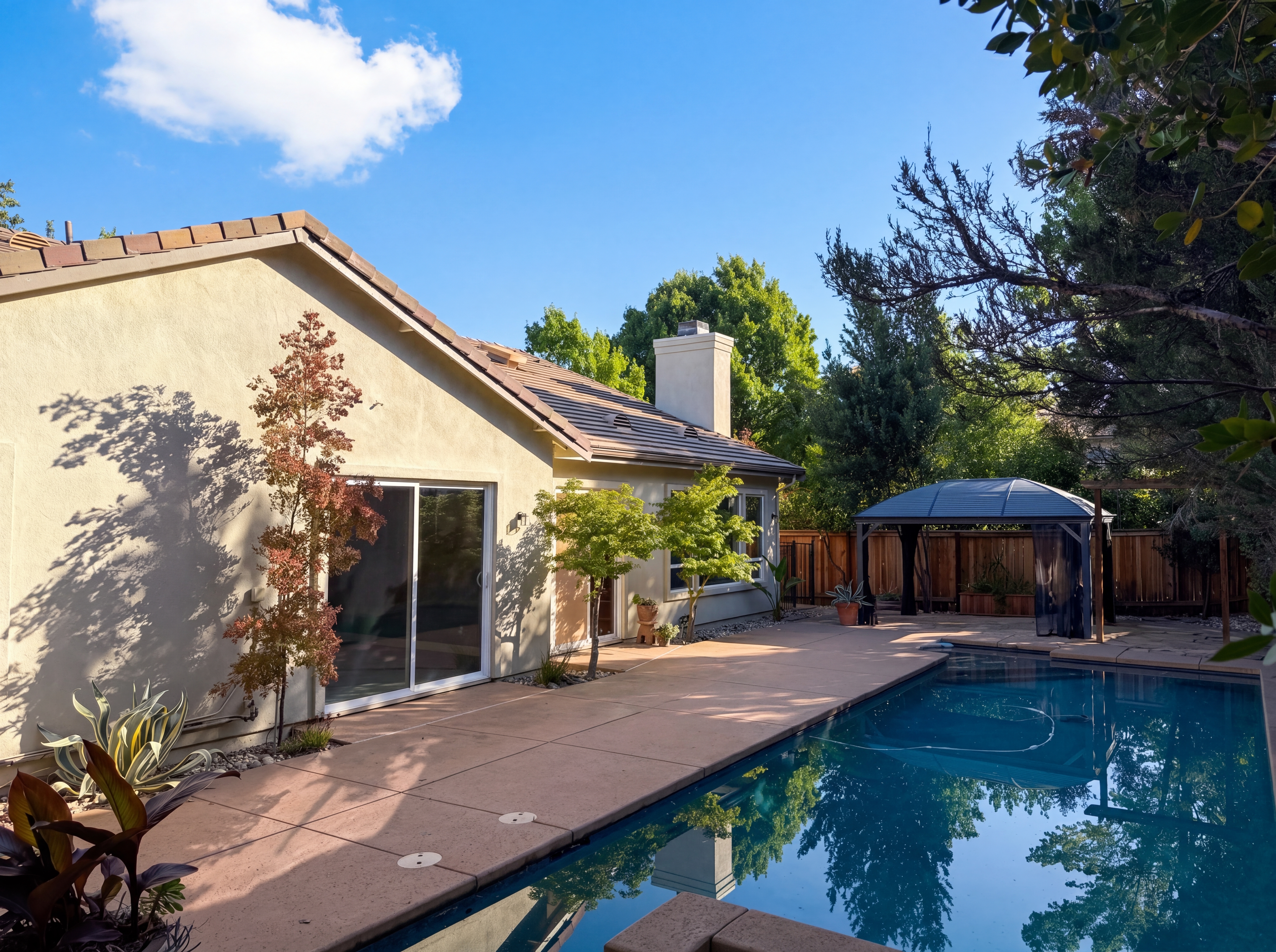 Photo 5 of 51 of 1401 Grey Owl Cir, Roseville, CA