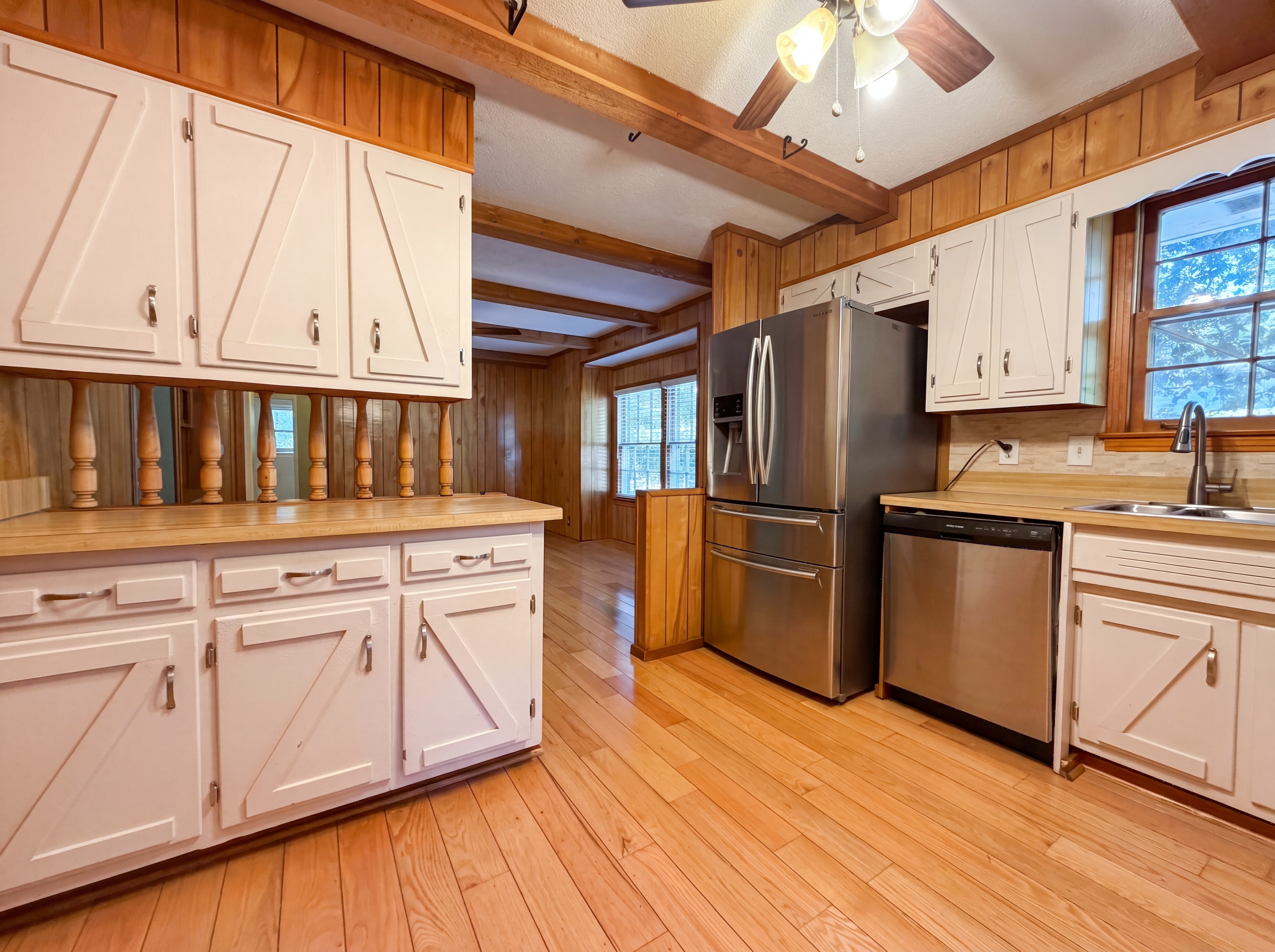 Photo 9 of 16 of 221 Sterry Ct, Antioch, TN