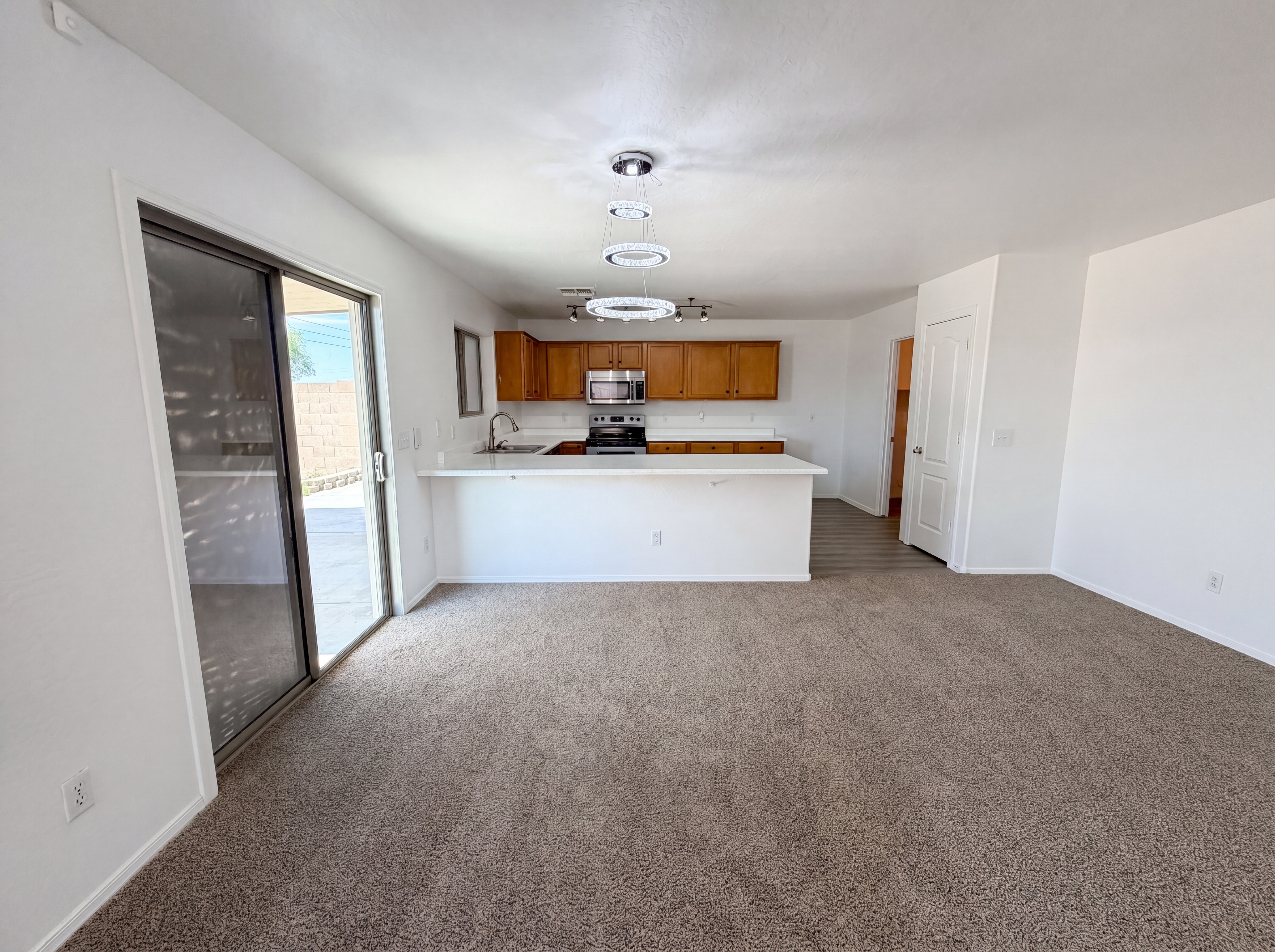 Photo 7 of 29 of 25779 W Satellite Ln, Buckeye, AZ