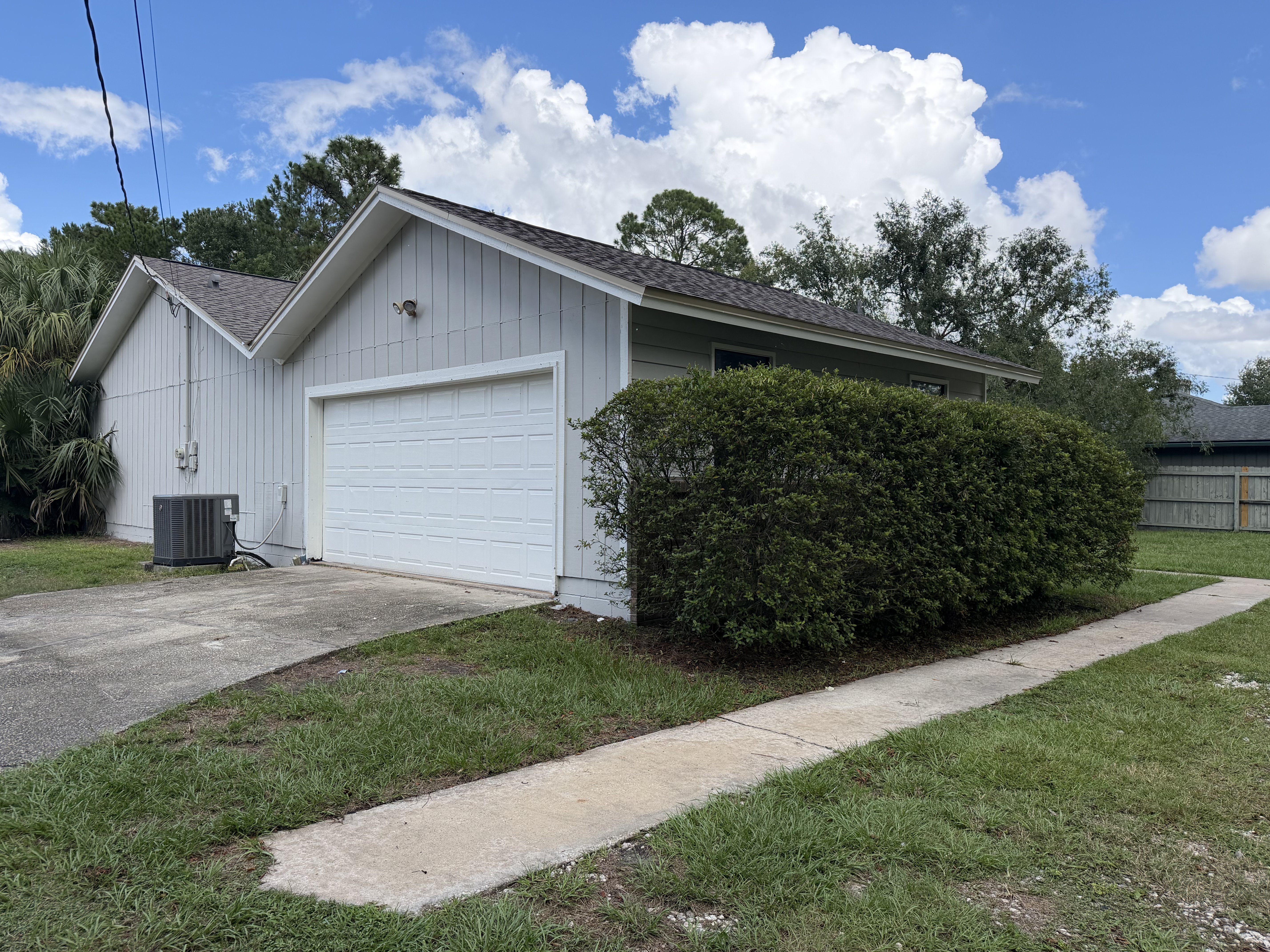 Photo 21 of 23 of 10441 Old Plank Rd, Jacksonville, FL