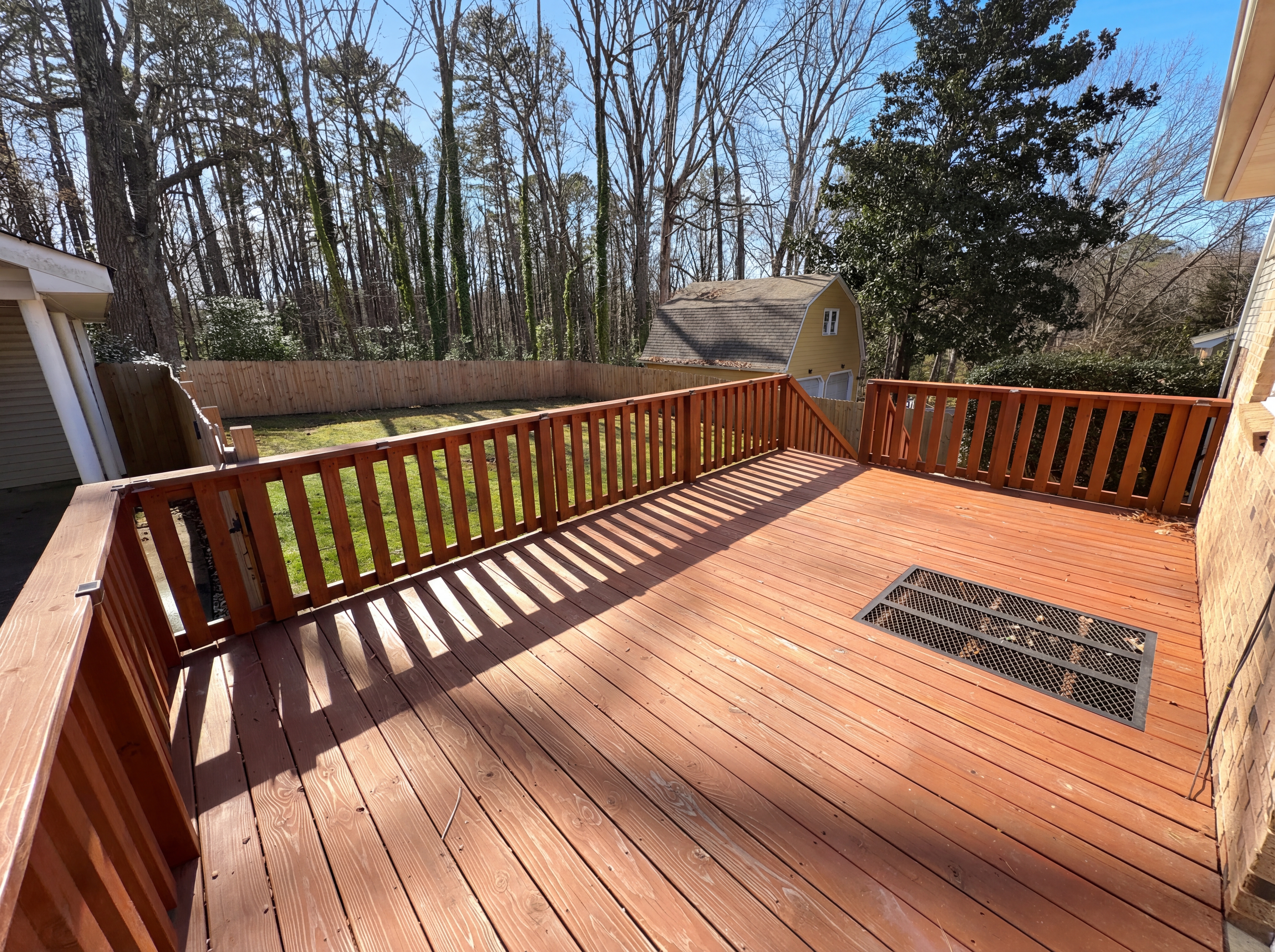 Photo 27 of 31 of 7700 Meadowdale Ln, Charlotte, NC