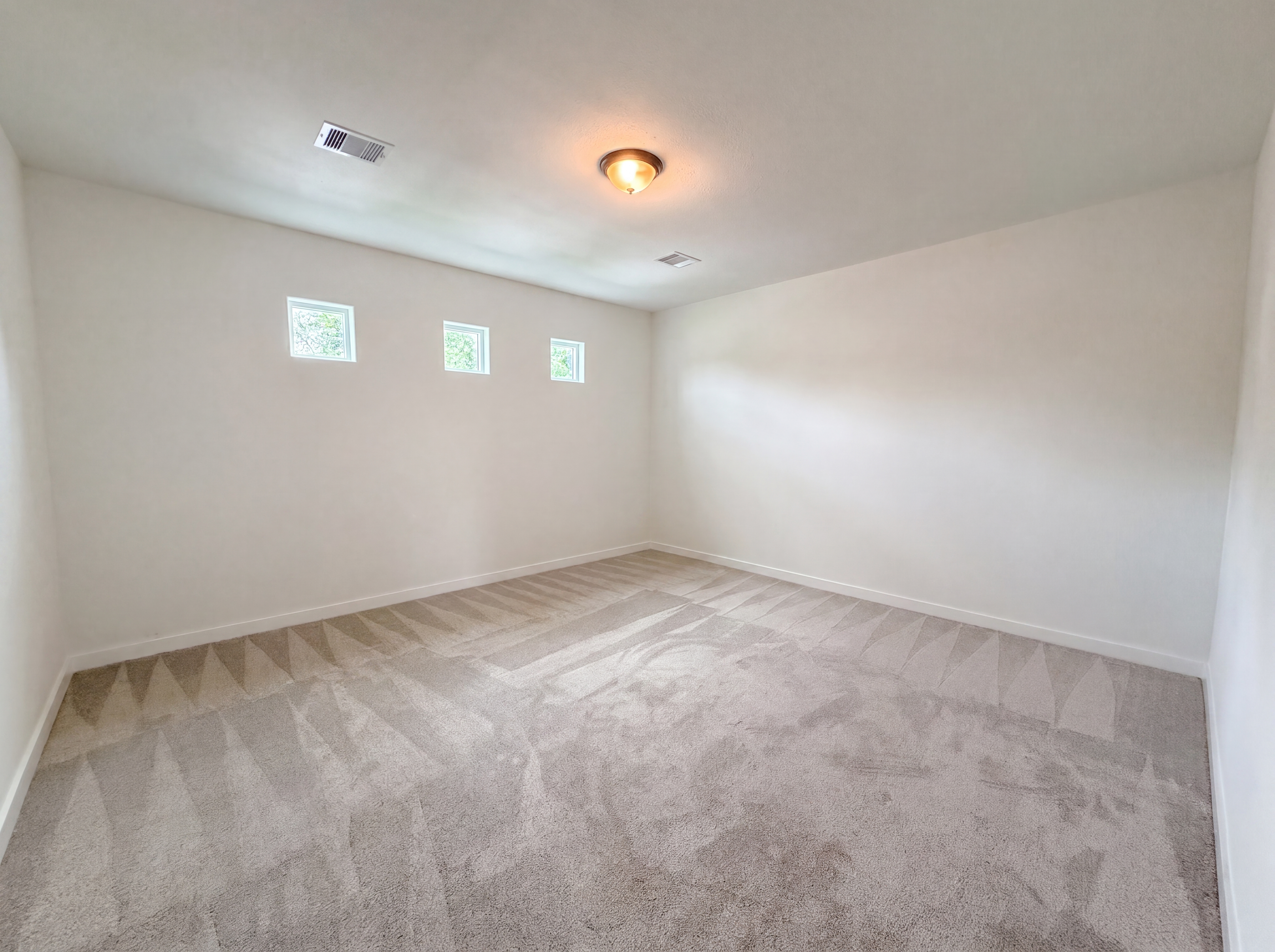Photo 13 of 20 of 6711 Rowell Ct, Missouri City, TX