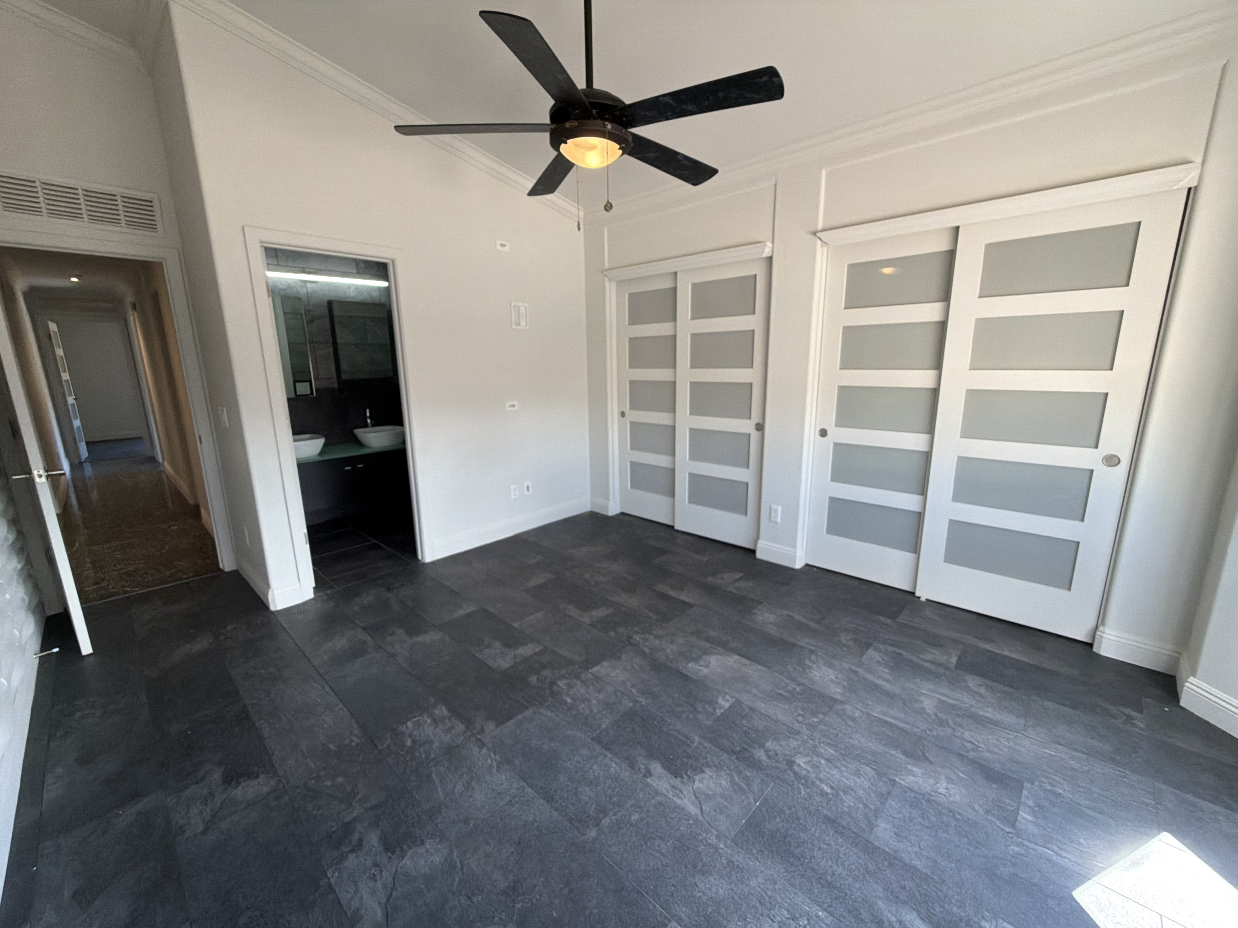 Photo 10 of 18 of 12502 N 126th Ln, El Mirage, AZ