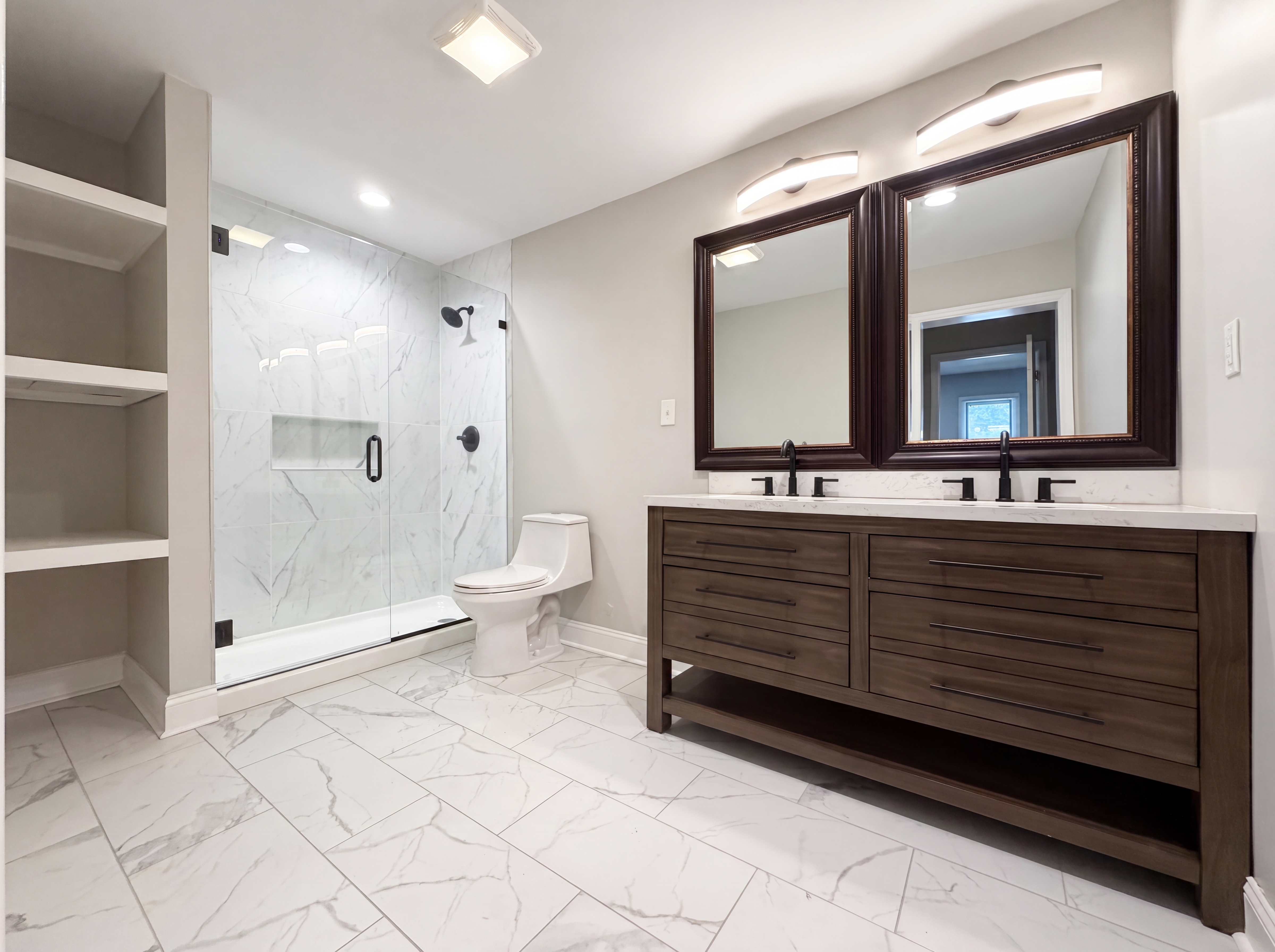 Photo 15 of 27 of 2801 Shades Crest Rd, Vestavia Hills, AL