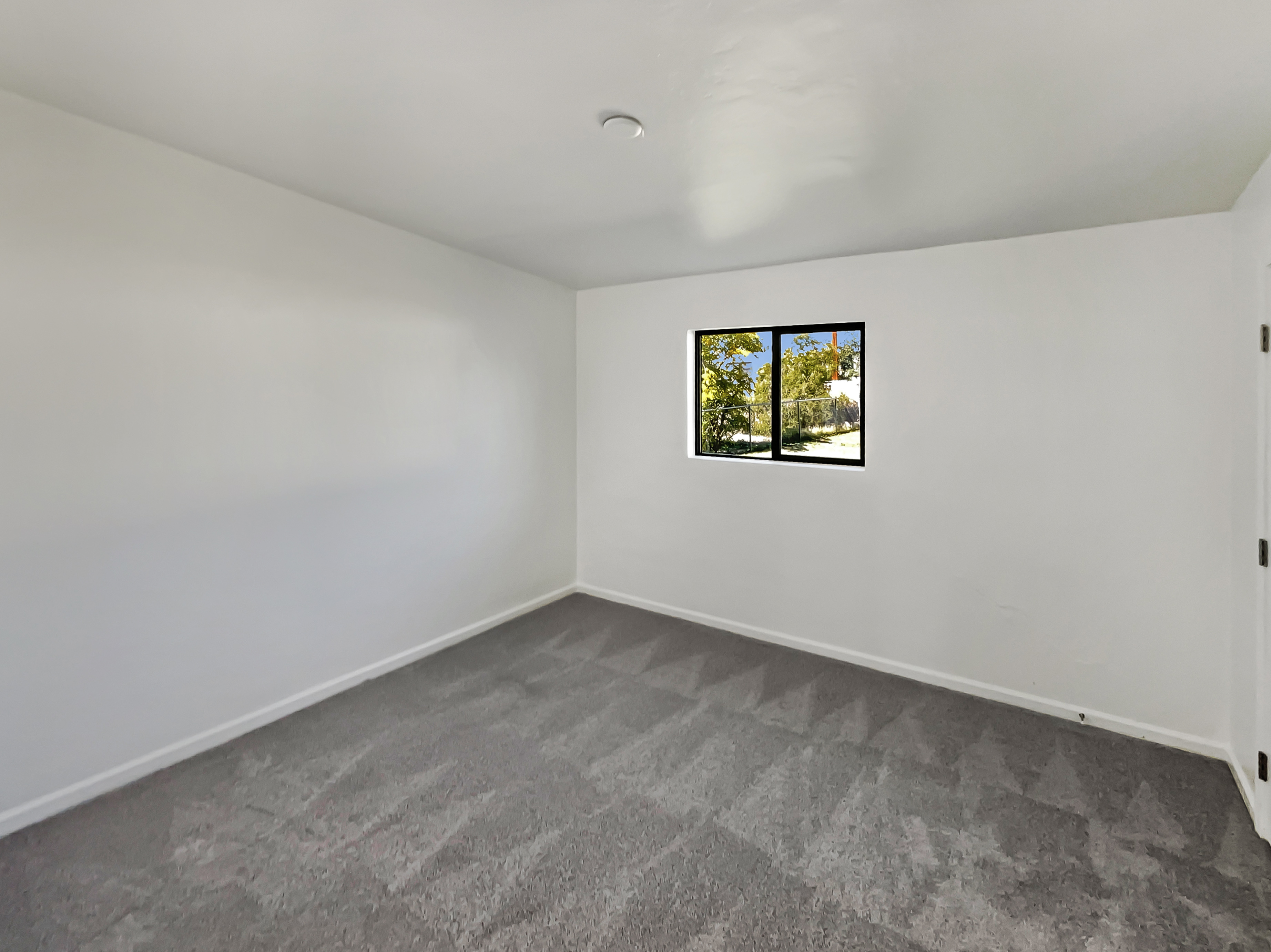 Photo 4 of 17 of 802 W Tipton Dr, Tucson, AZ