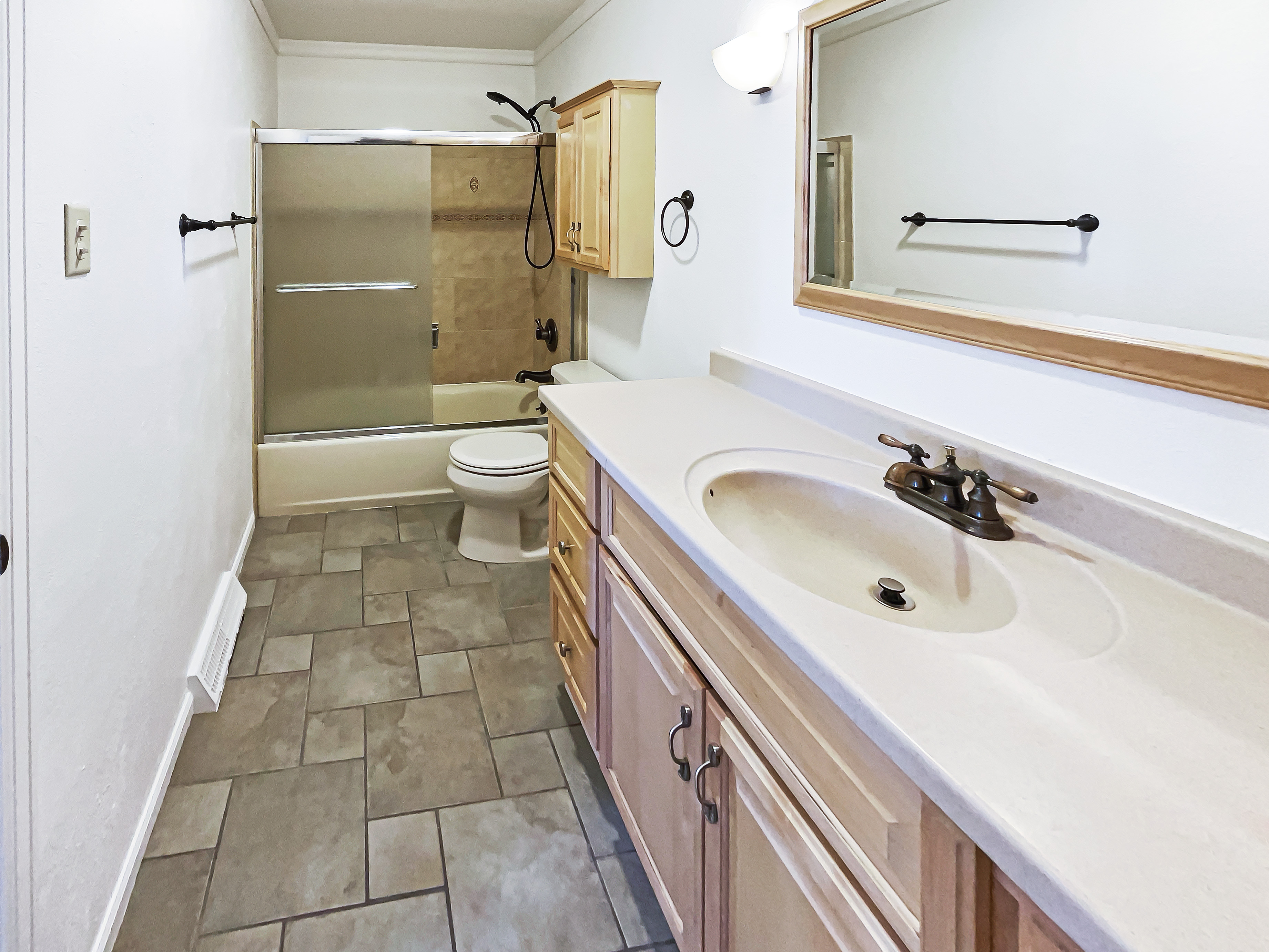 Photo 7 of 20 of 630 S Youngfield Ct, Lakewood, CO