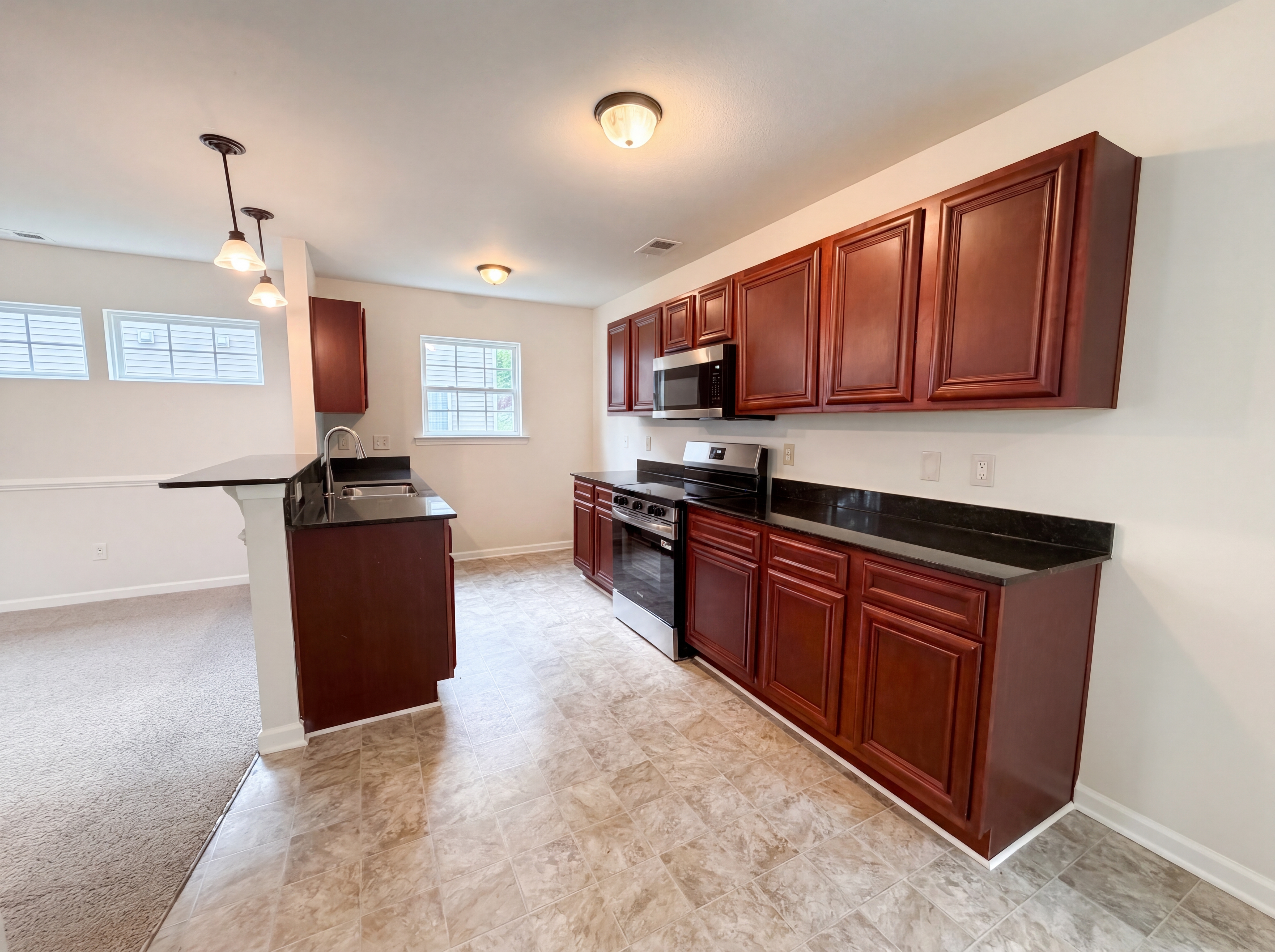 Photo 2 of 24 of 1050 Rabon Pond Dr, Columbia, SC