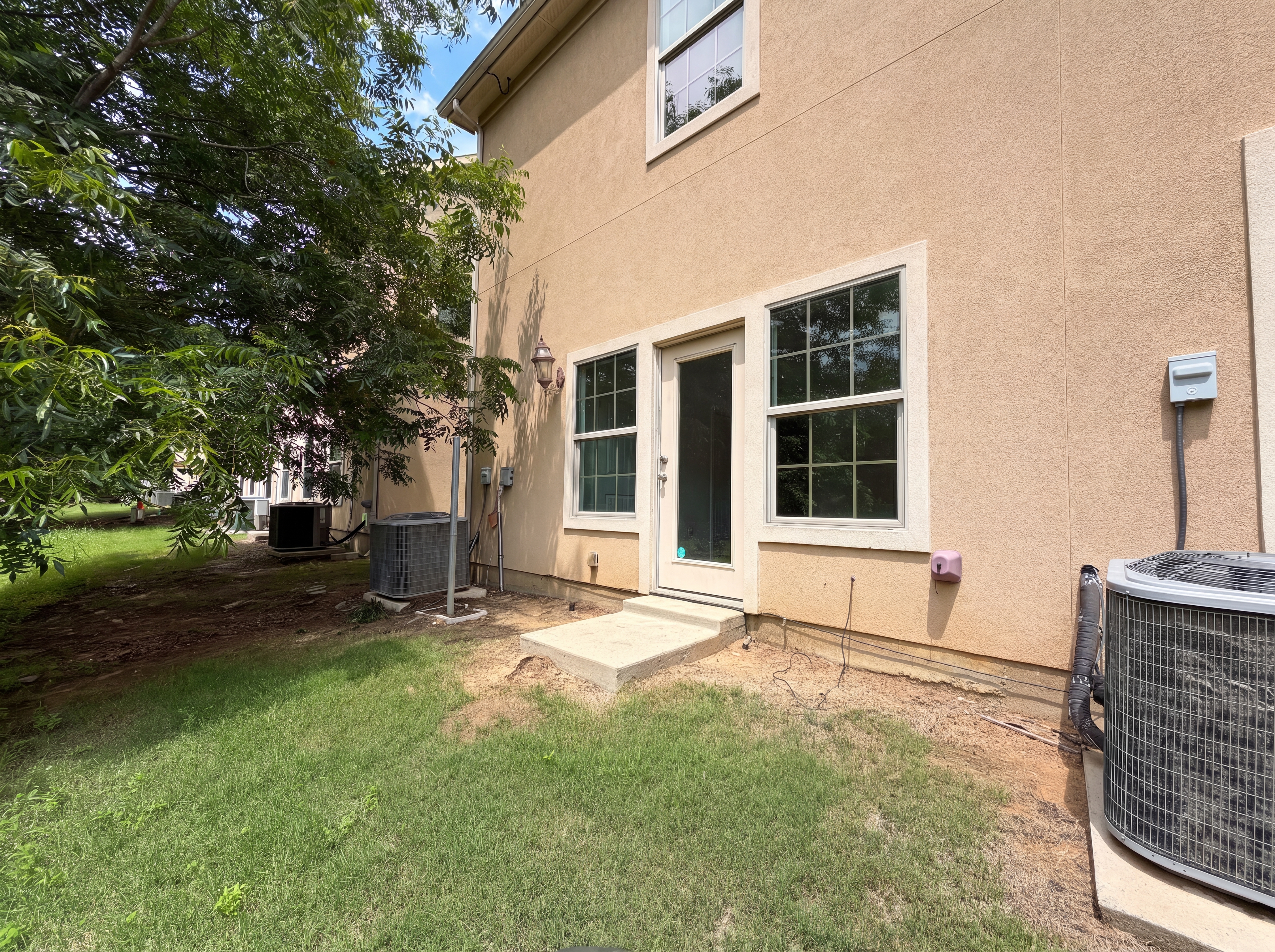 Photo 5 of 23 of 1524 Aldra Dr, Fort Worth, TX