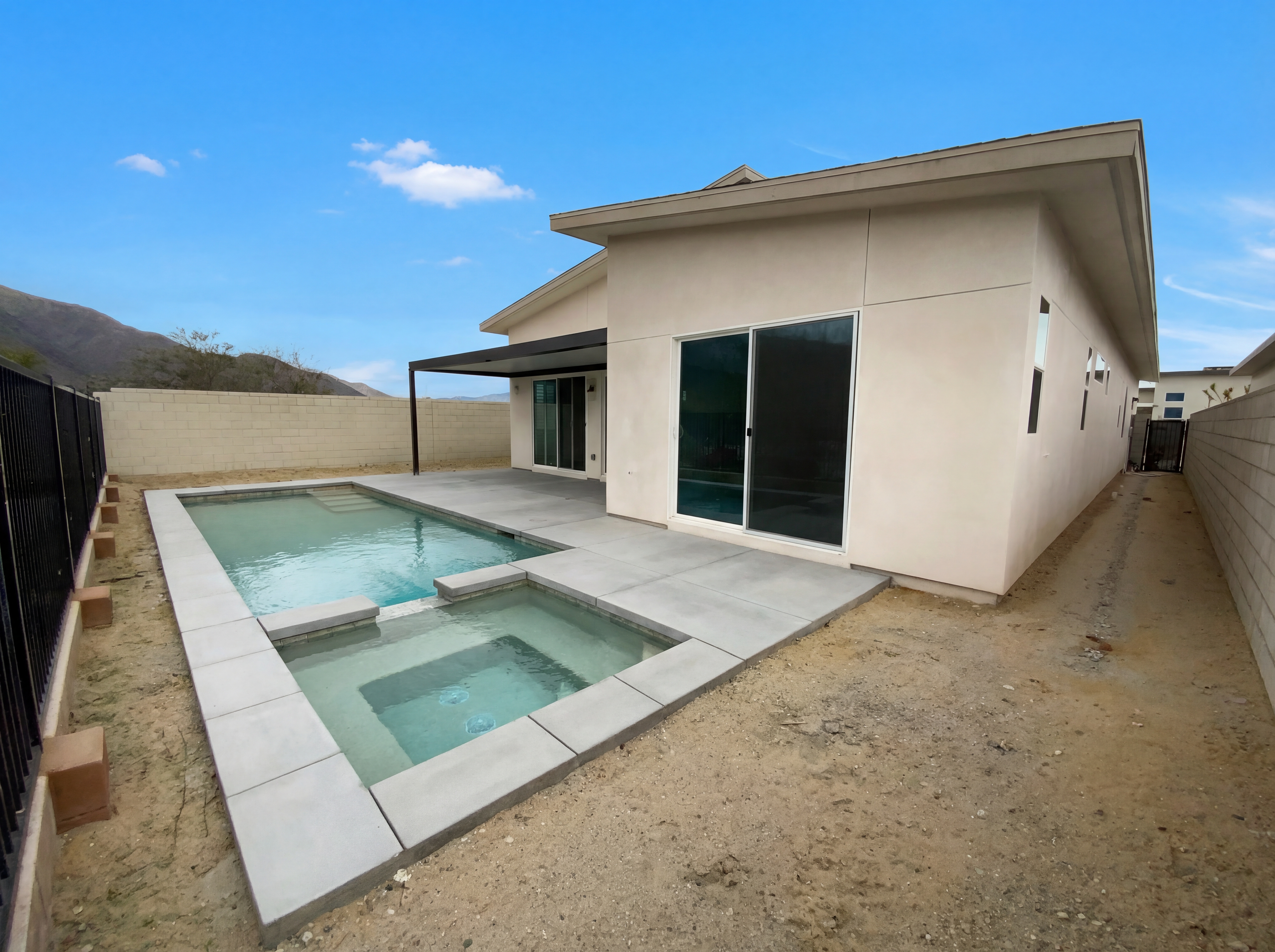 Photo 5 of 20 of 103 Mustang Ln, Palm Springs, CA