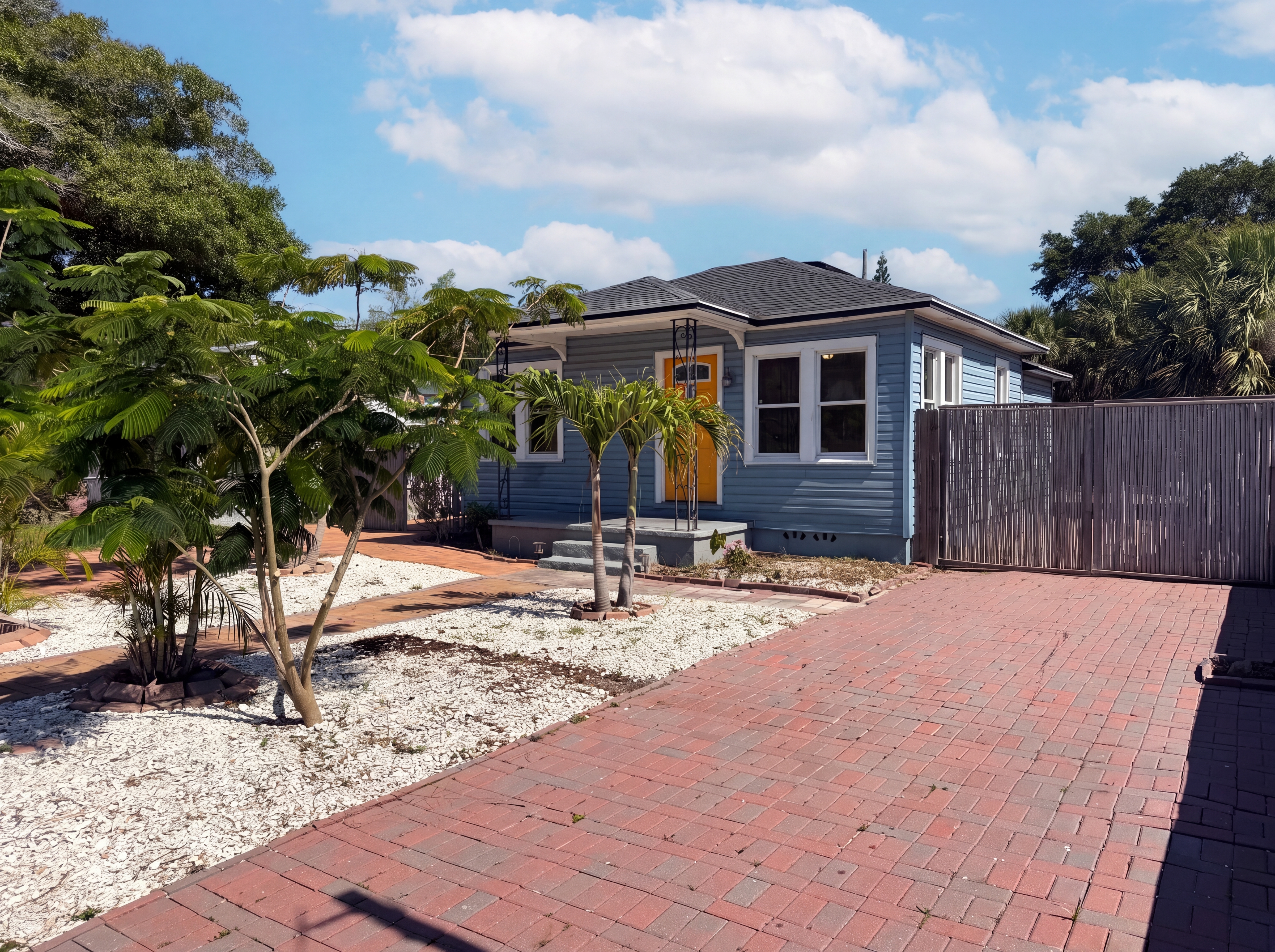 Photo 16 of 19 of 5005 Tangerine Ave S, Gulfport, FL