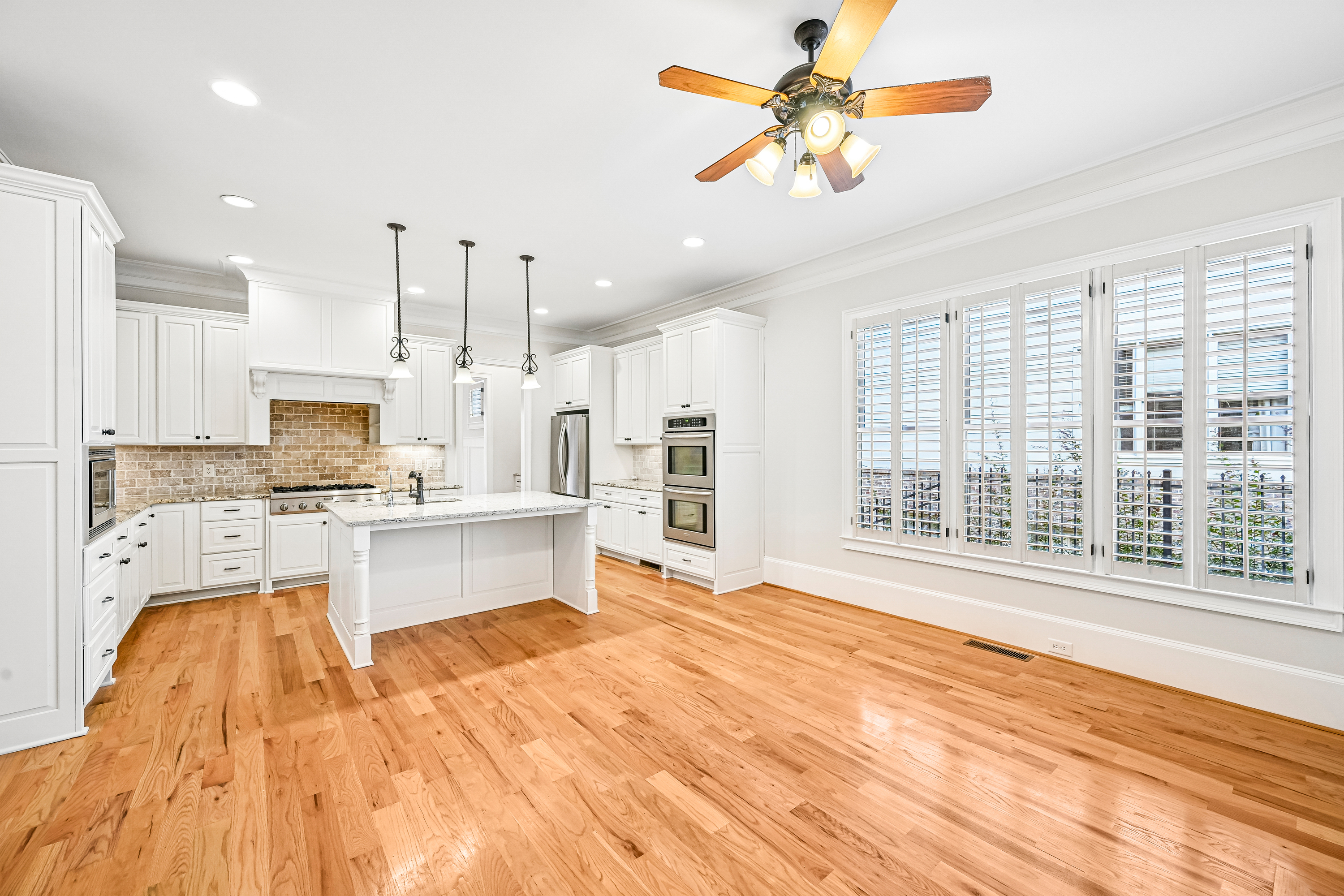 Photo 14 of 59 of 3250 Camellia Ln, Suwanee, GA