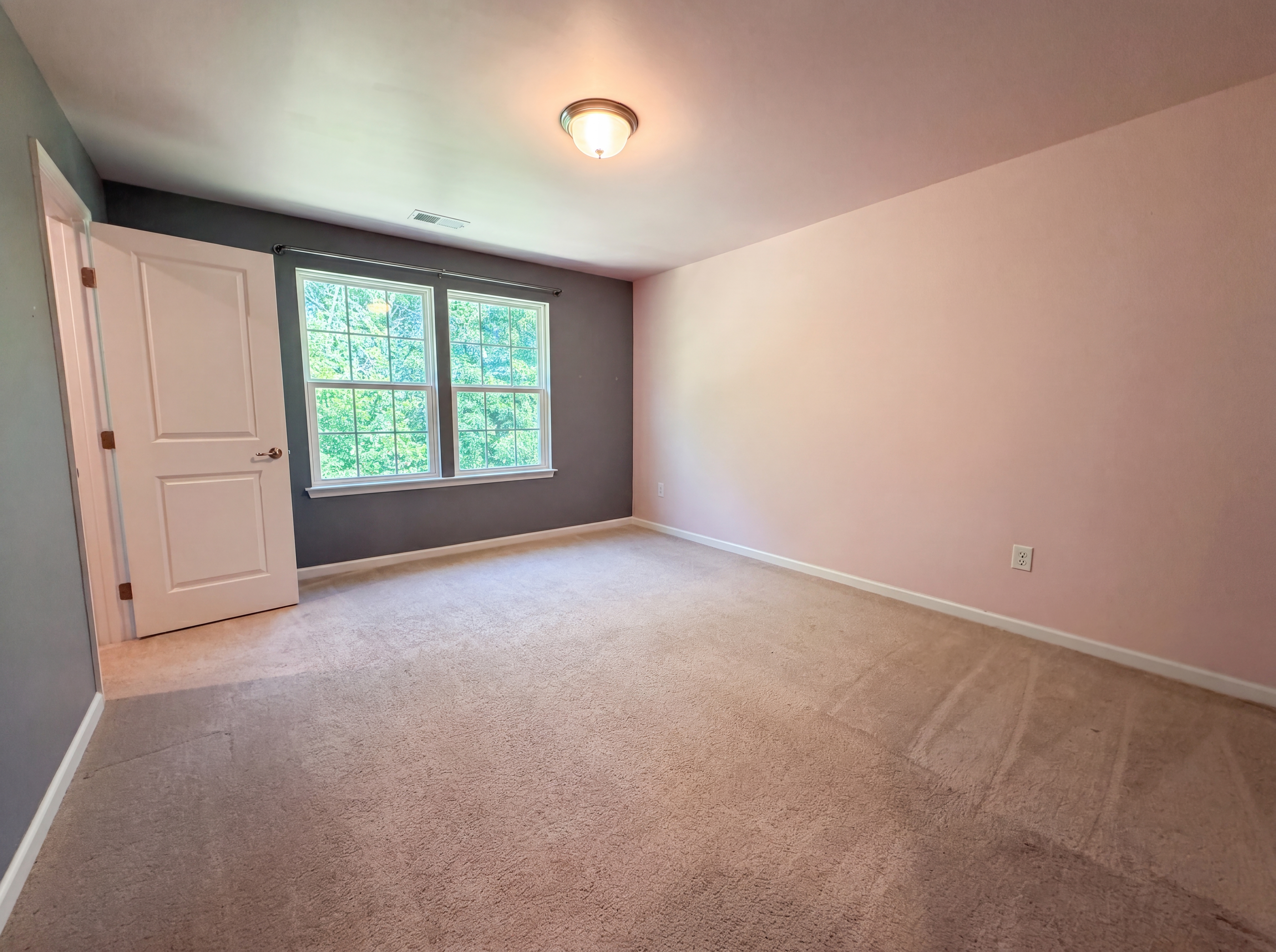 Photo 12 of 27 of 1563 Callahan Rd, Fort Mill, SC