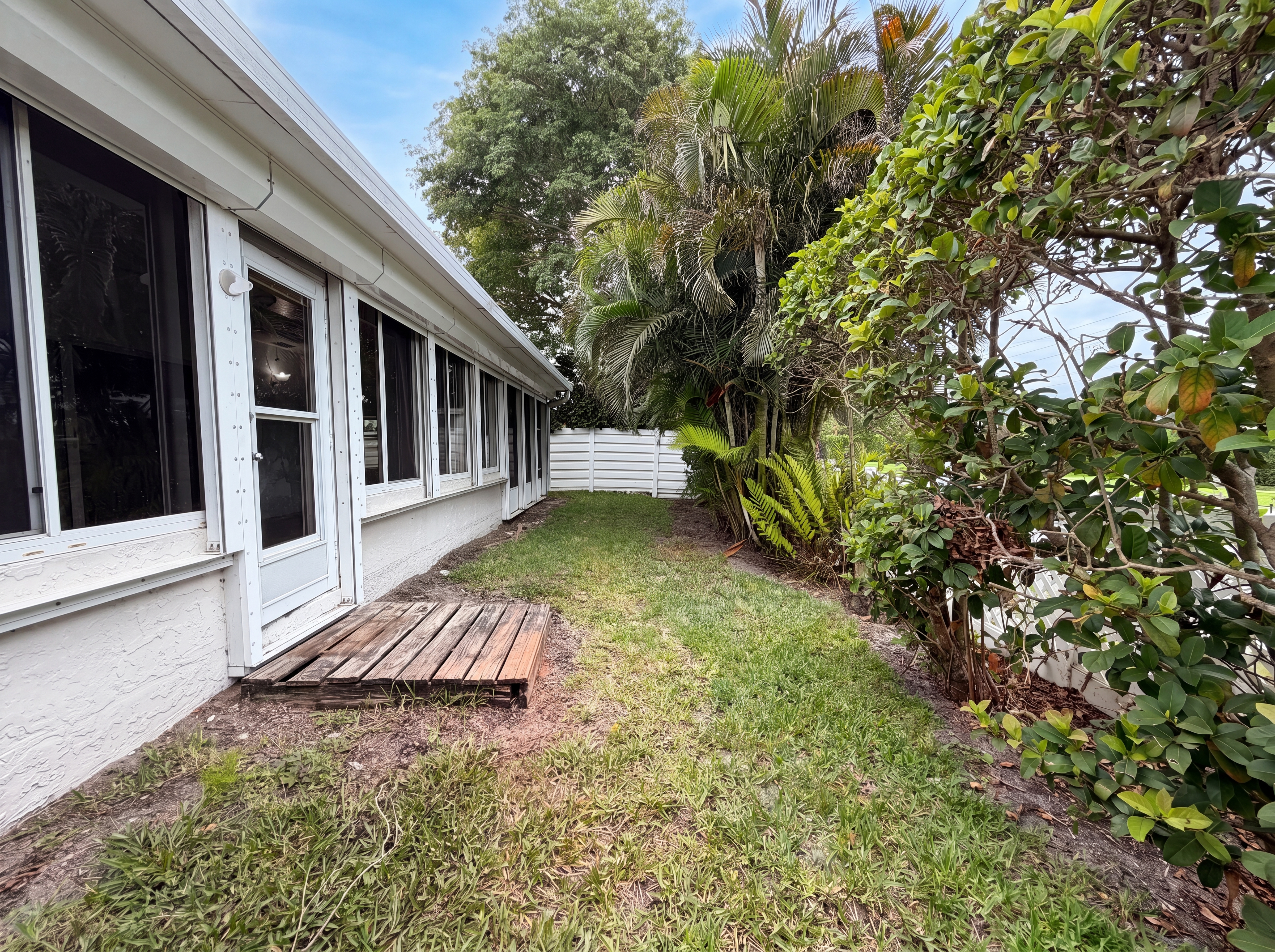 Photo 32 of 34 of 4816 61st Avenue Ter W, Bradenton, FL