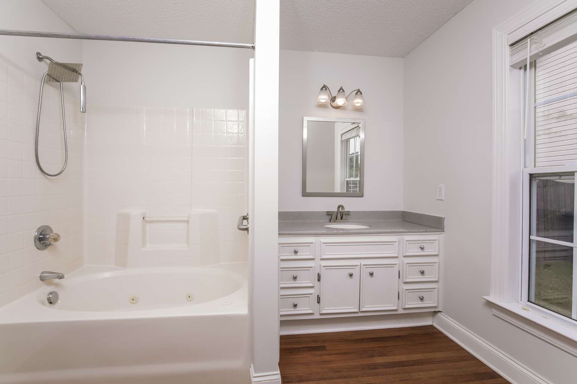 Photo 15 of 21 of 3715 Highland Dr, Ayden, NC