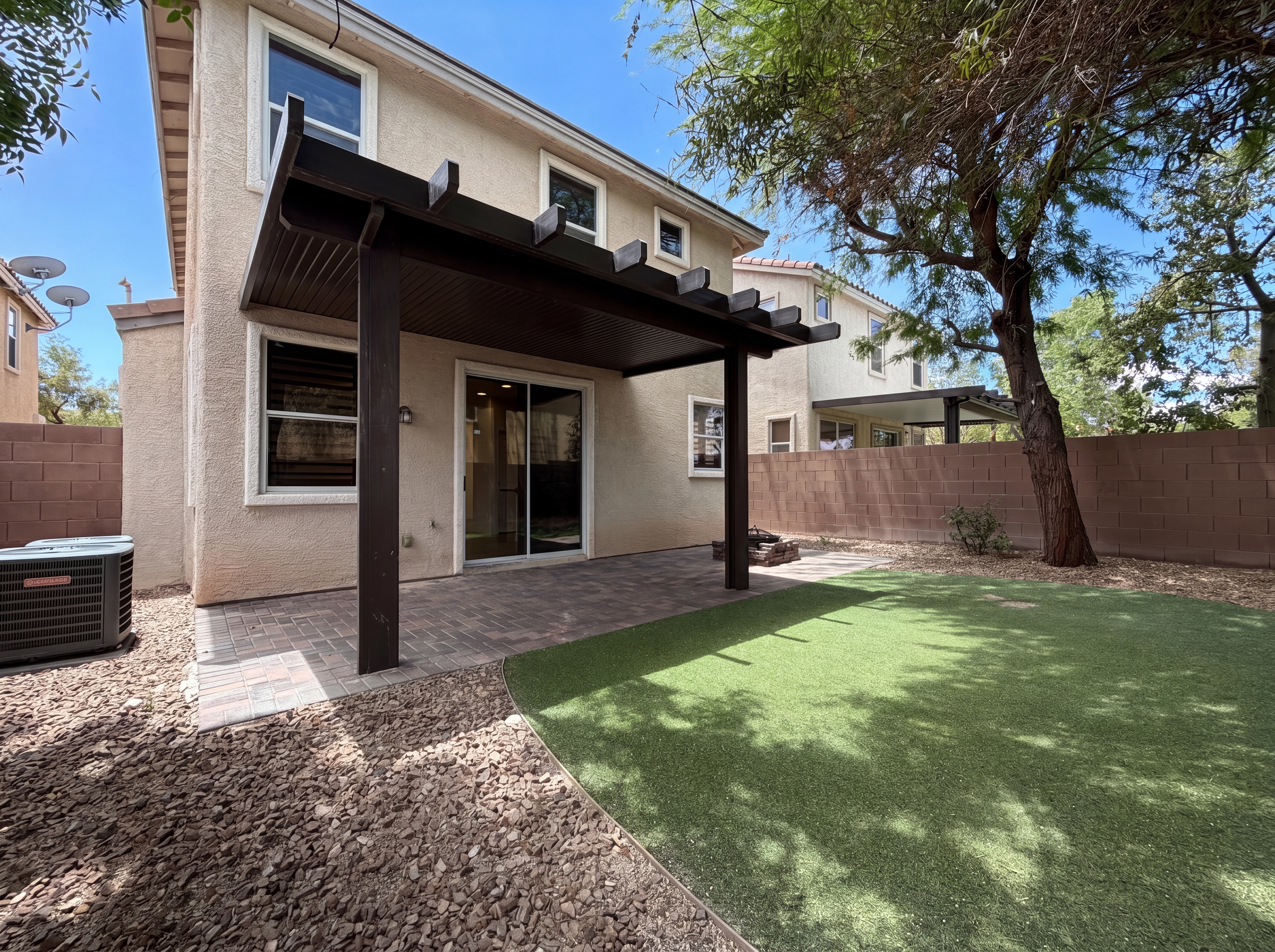 Photo 21 of 25 of 7478 Benlomond Ave, Las Vegas, NV