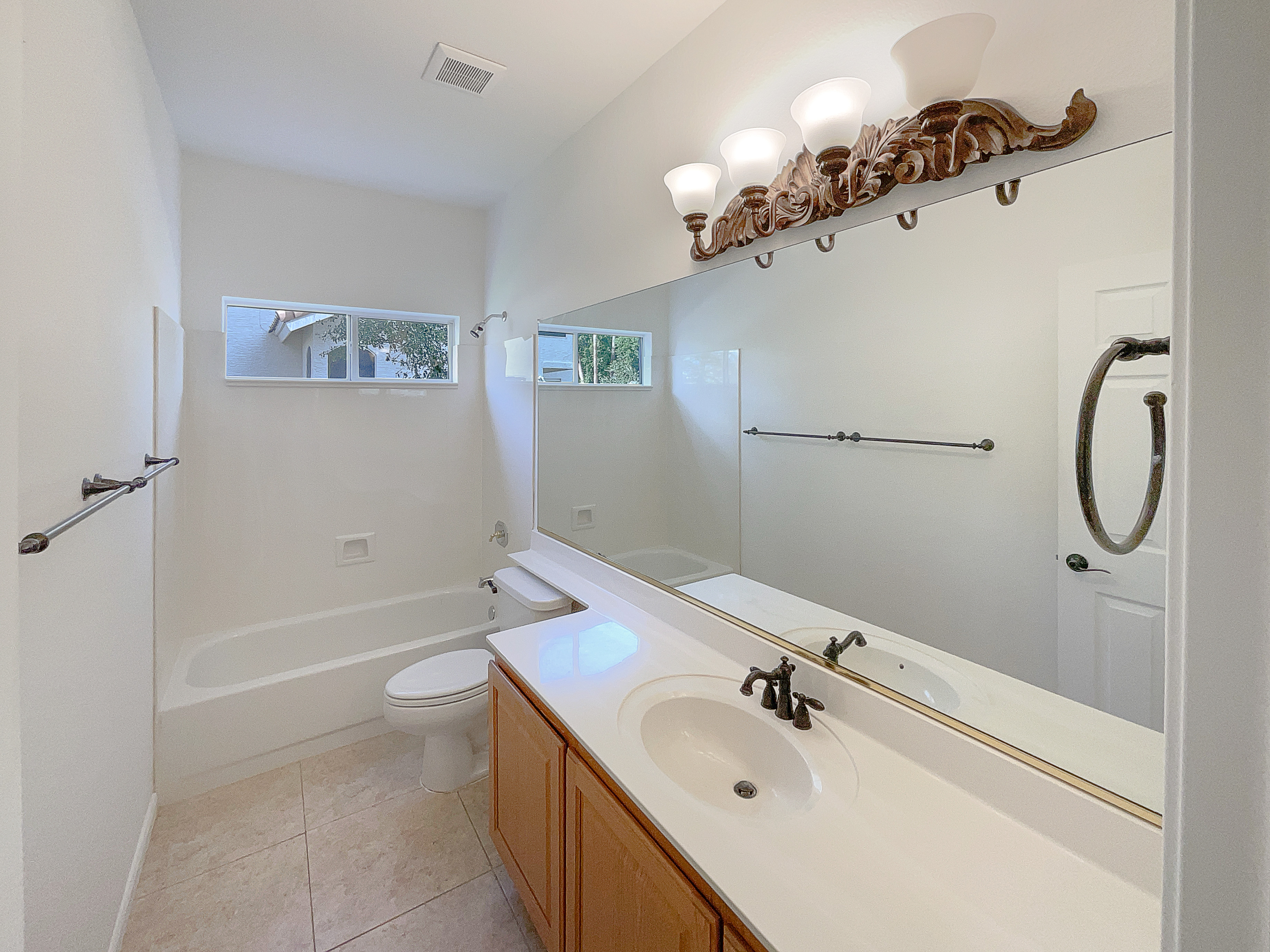 Photo 15 of 26 of 1616 E Glenhaven Dr, Phoenix, AZ