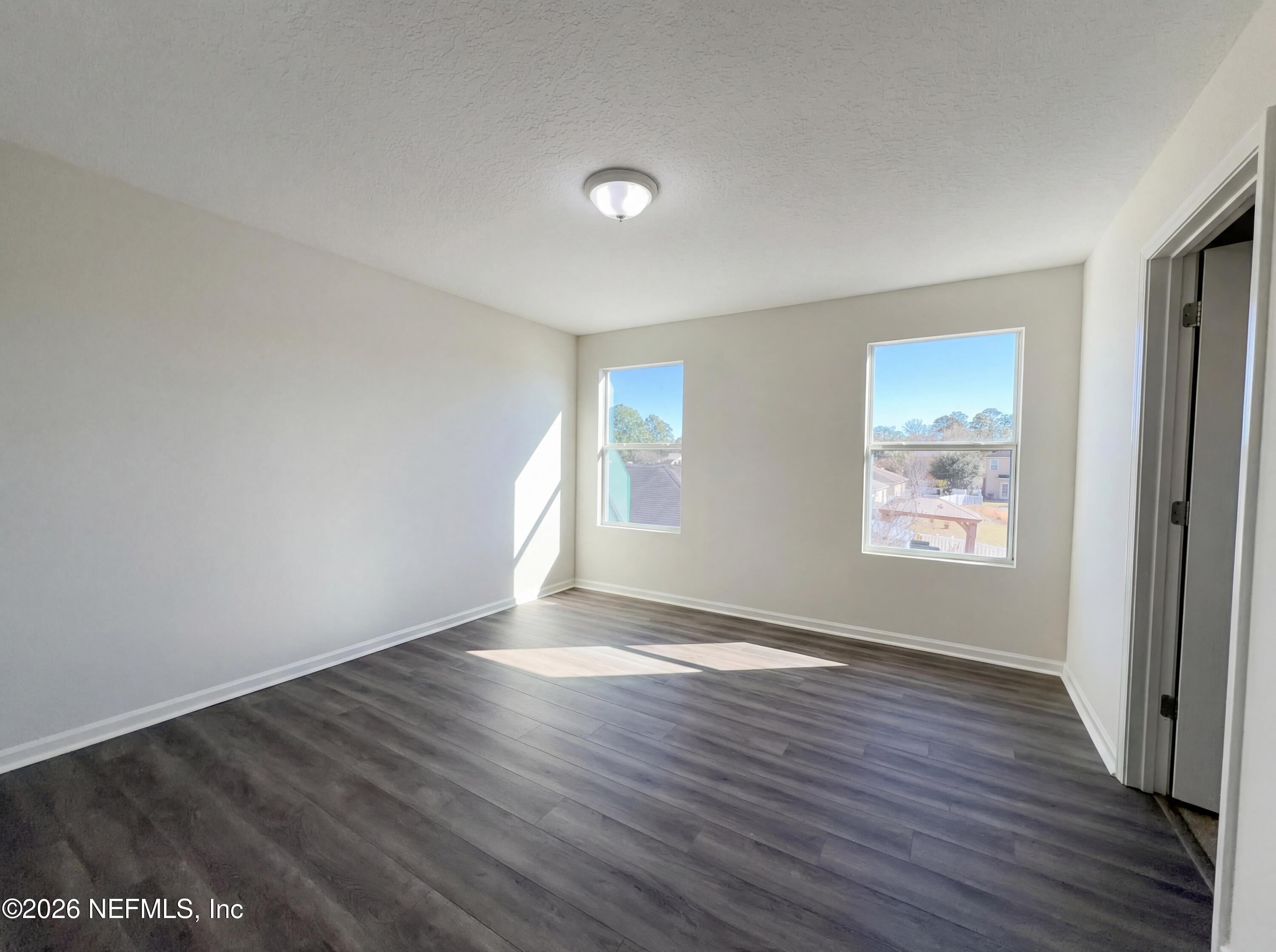 Photo 4 of 21 of 8592 Dylan Michael Dr, Jacksonville, FL