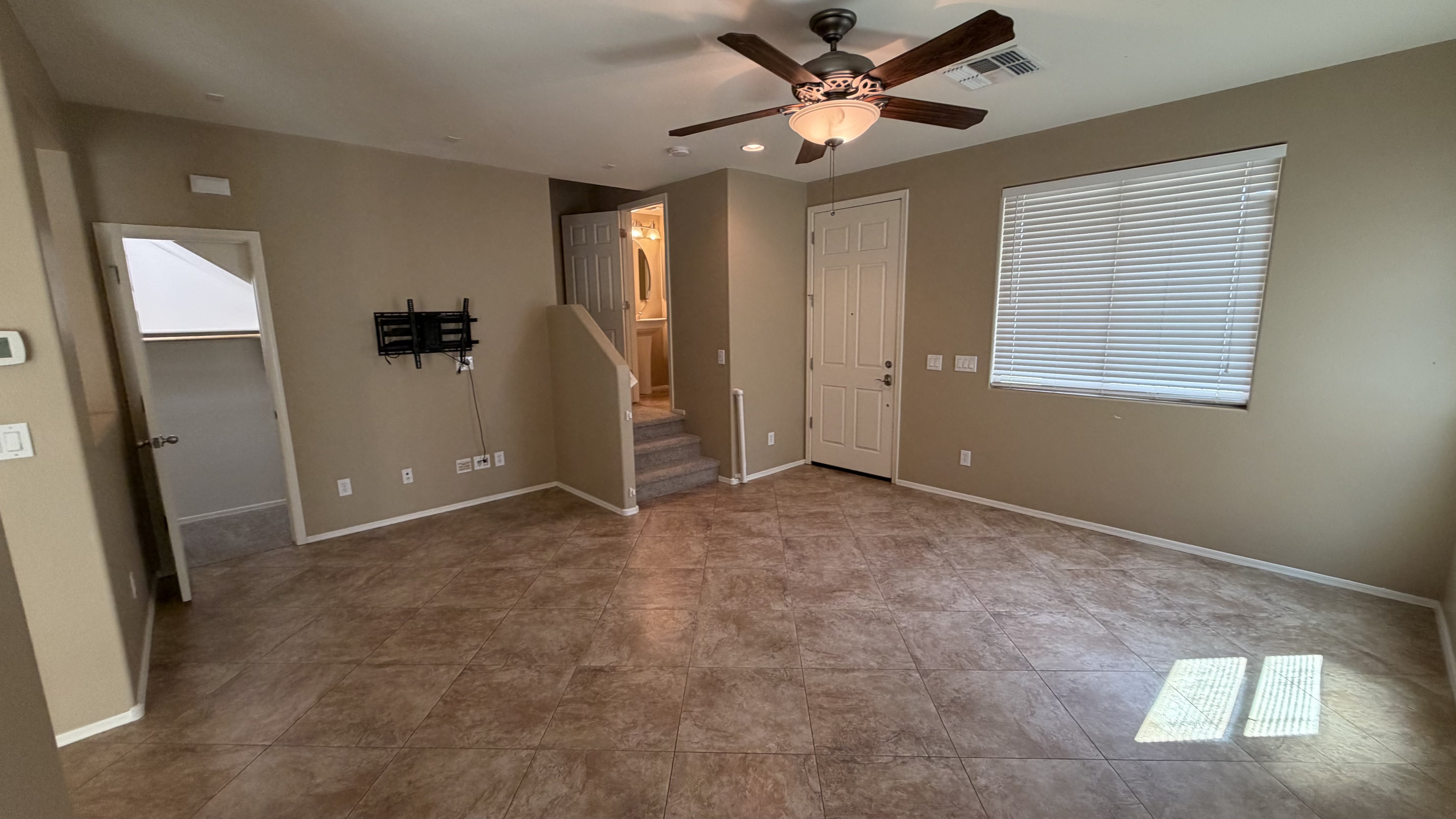 Photo 11 of 38 of 17794 N 114th Ln, Surprise, AZ
