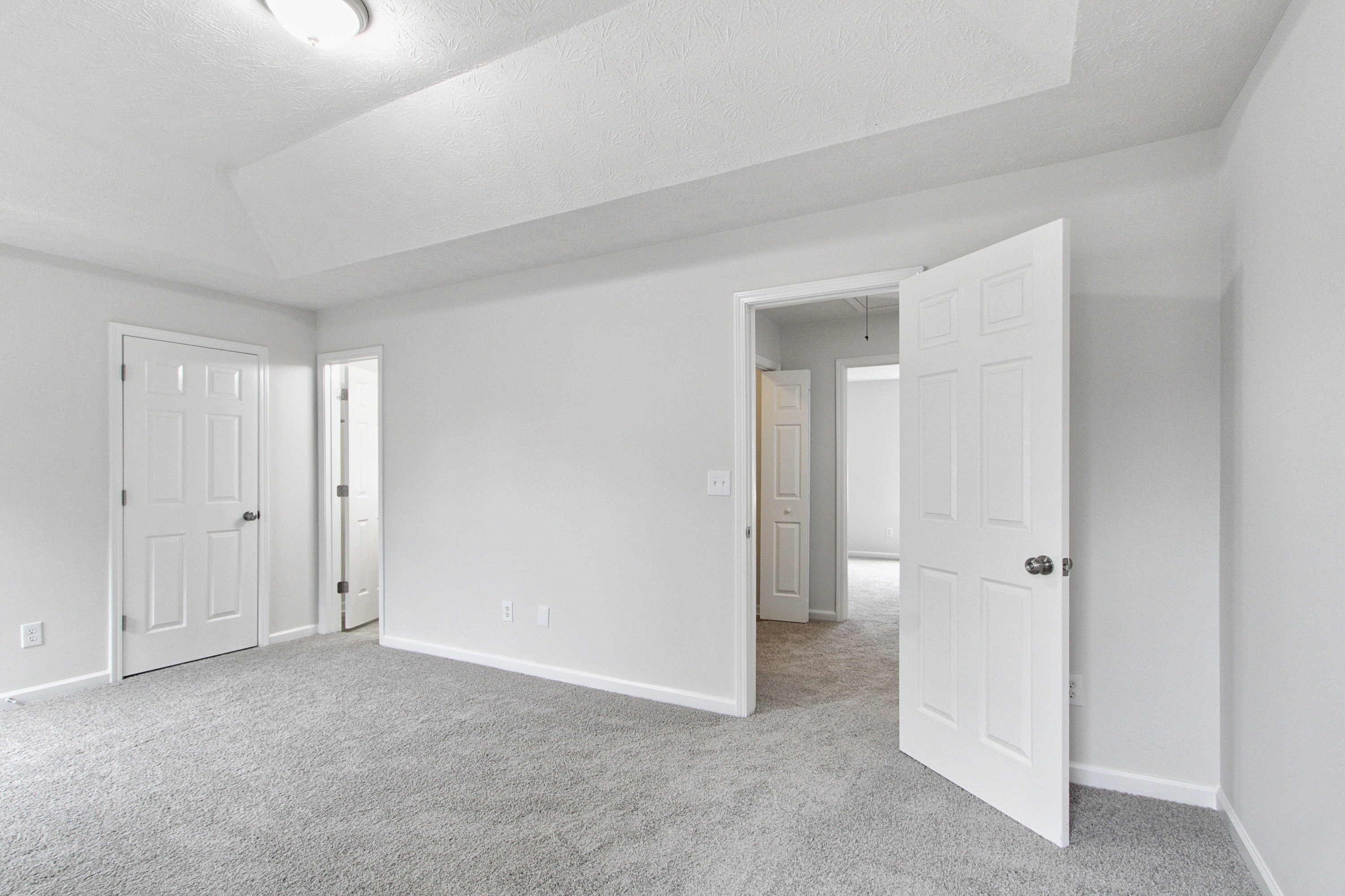 Photo 17 of 27 of 409 Timber Gate Dr, Lawrenceville, GA