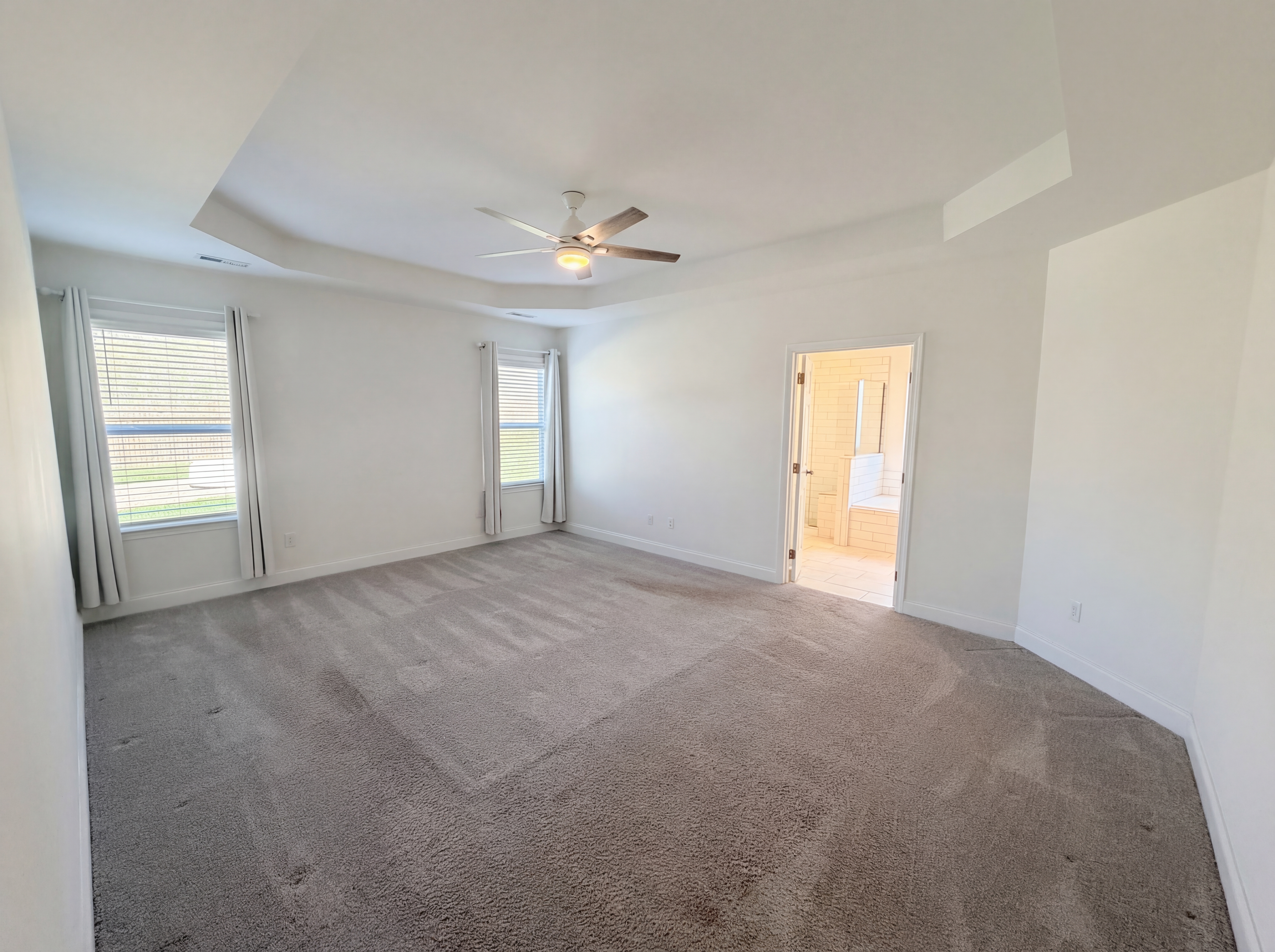 Photo 4 of 44 of 2714 Green Ash Ln, Knoxville, TN