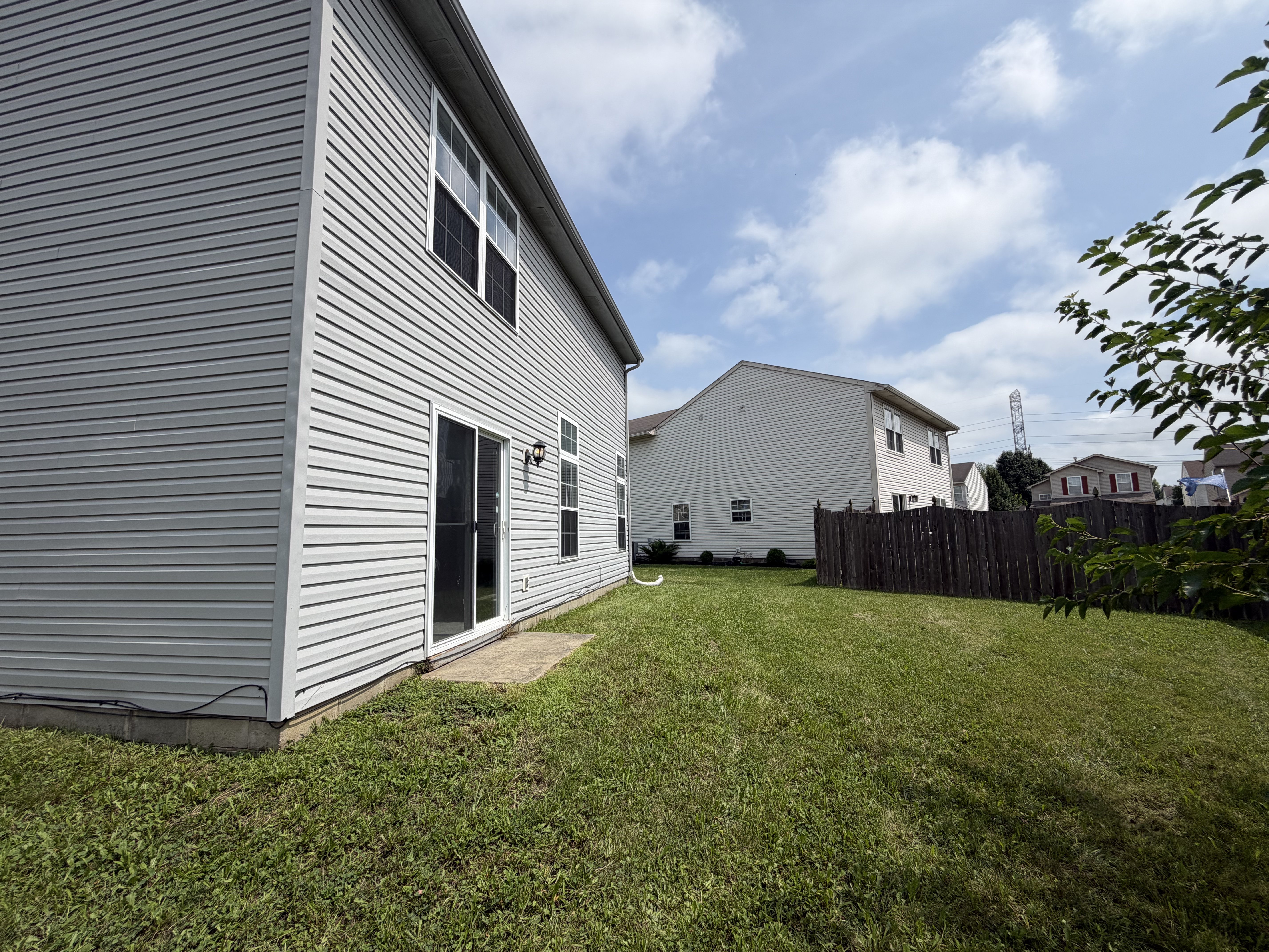 Photo 30 of 35 of 11307 Narrowleaf Dr, Indianapolis, IN