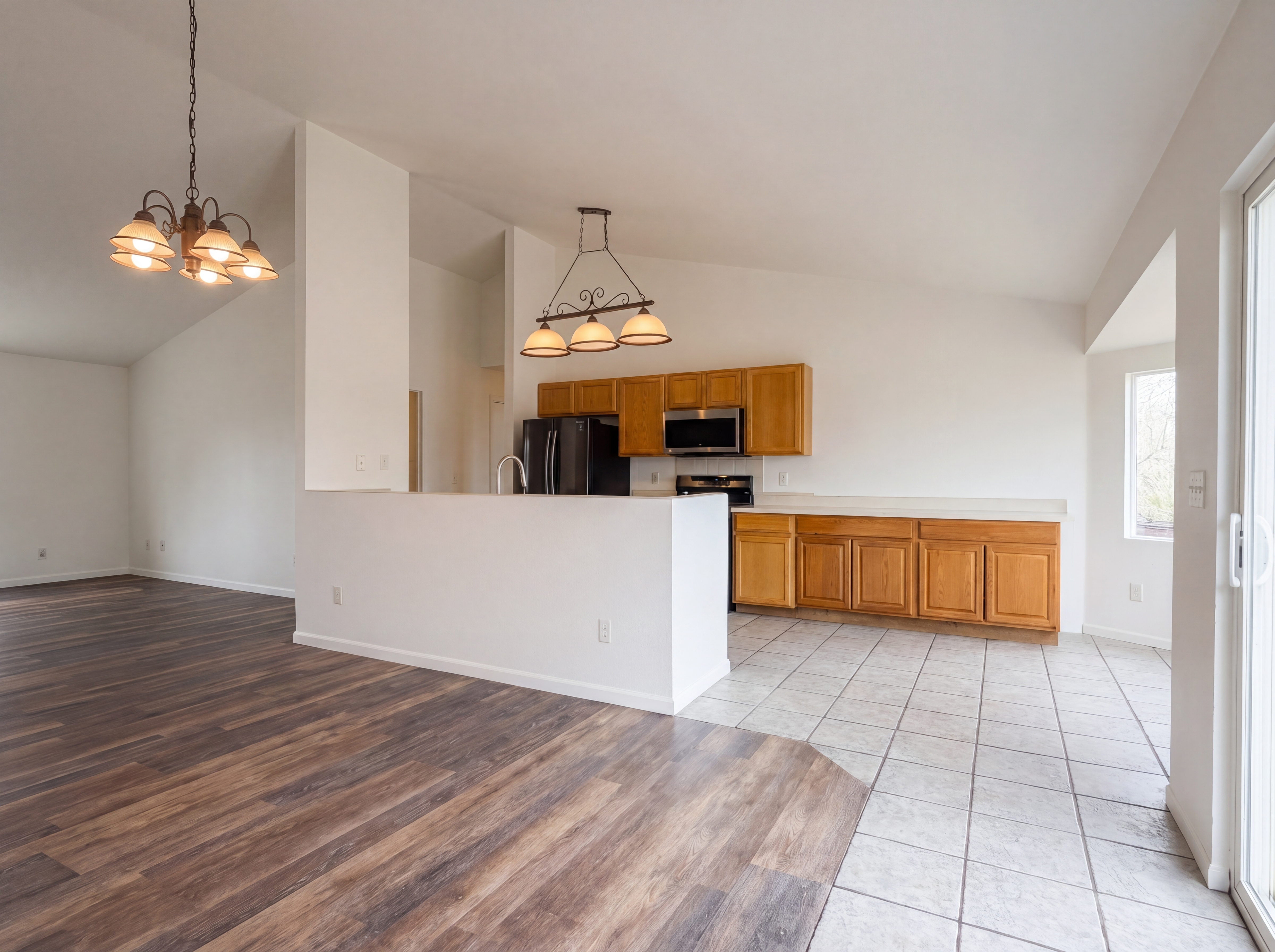 Photo 19 of 50 of 4098 La Junta Dr, Loveland, CO