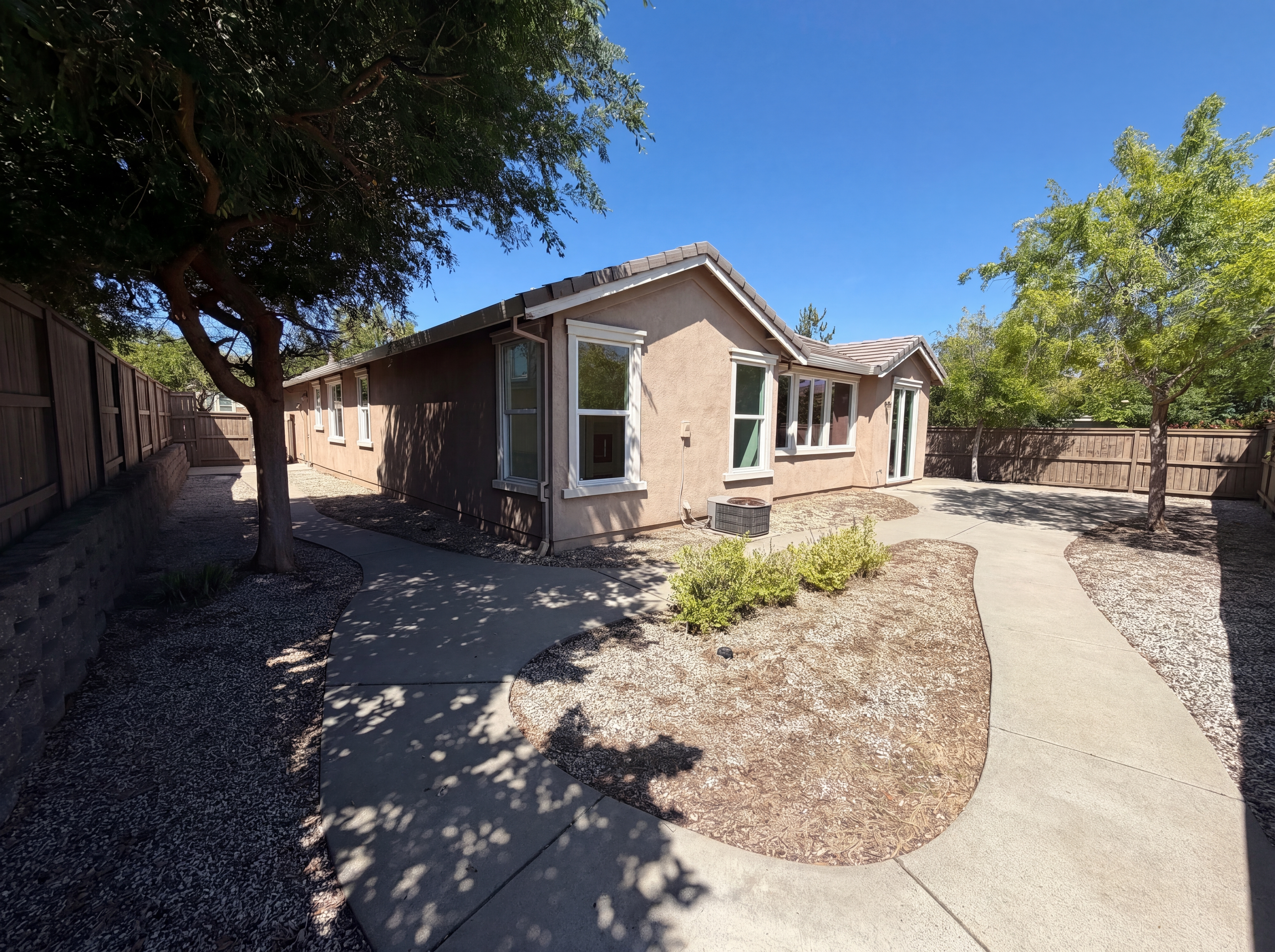 Photo 5 of 28 of 4658 Tramezzo Way, El Dorado Hills, CA