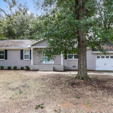 Property photo 1 of 681 Henry St