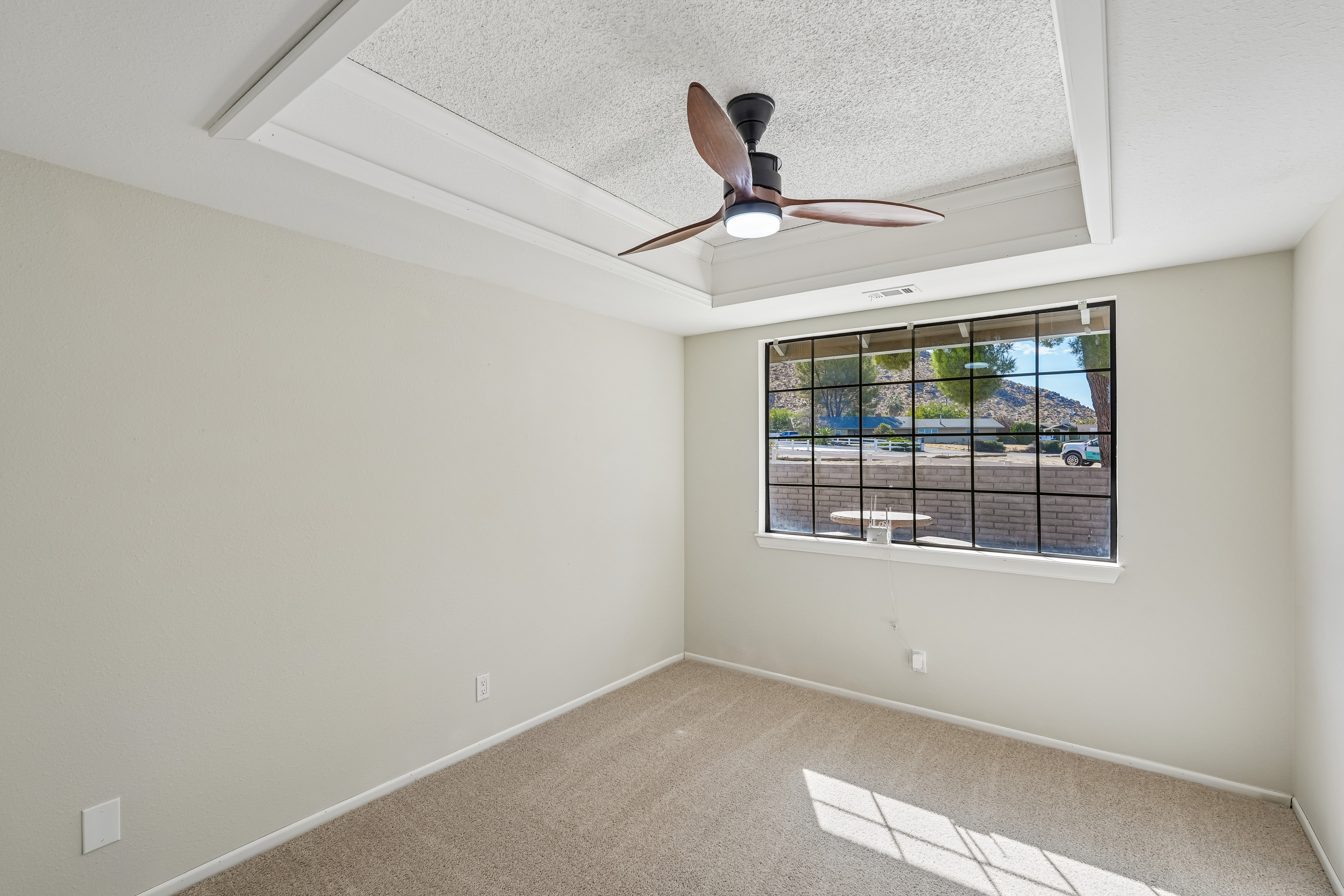Photo 66 of 74 of 15852 Mandan Rd, Apple Valley, CA