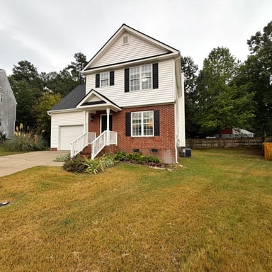 Property photo 1 of 5400 Tanglewood Pine Ln