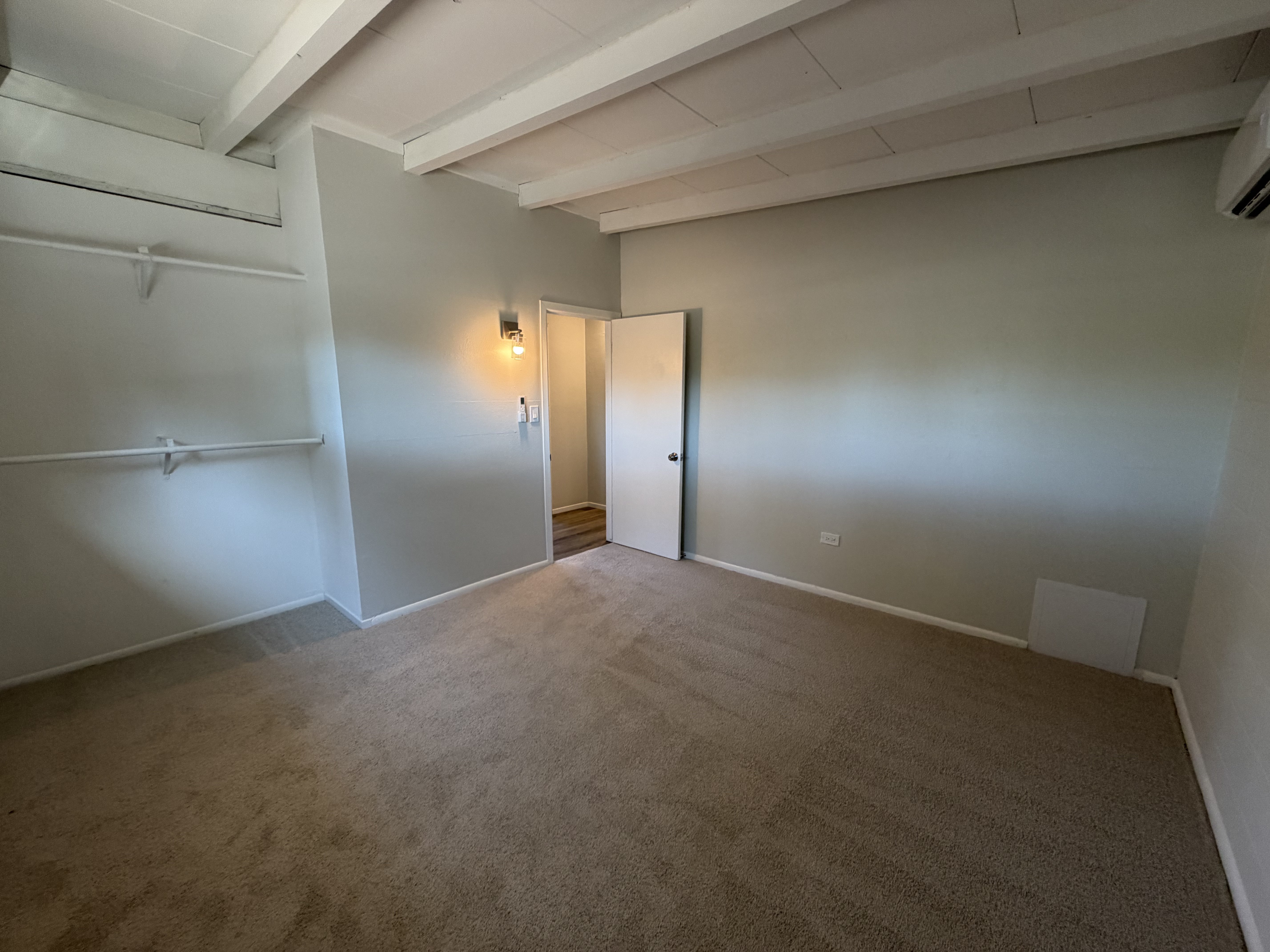 Photo 4 of 19 of 1311 Campus Ave, Redlands, CA