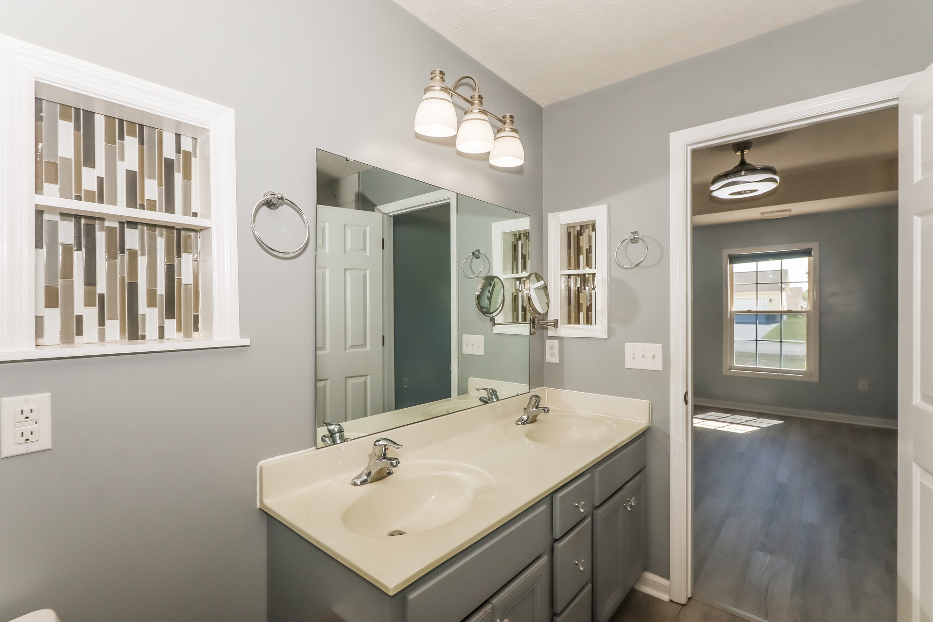 Photo 14 of 21 of 468 Carolina Hickory St, Loris, SC