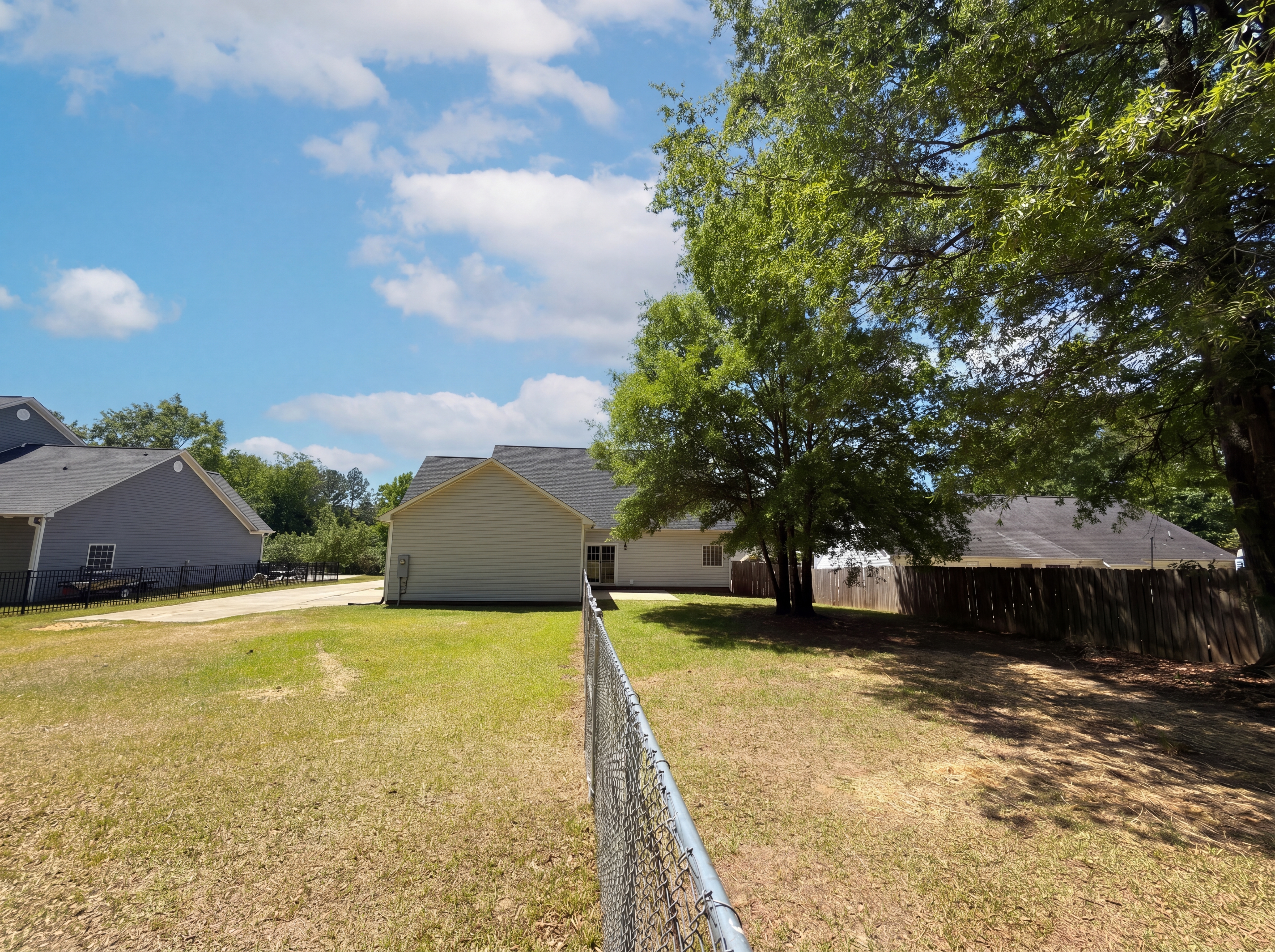 Photo 5 of 21 of 4217 Strickland Ct, Lancaster, SC