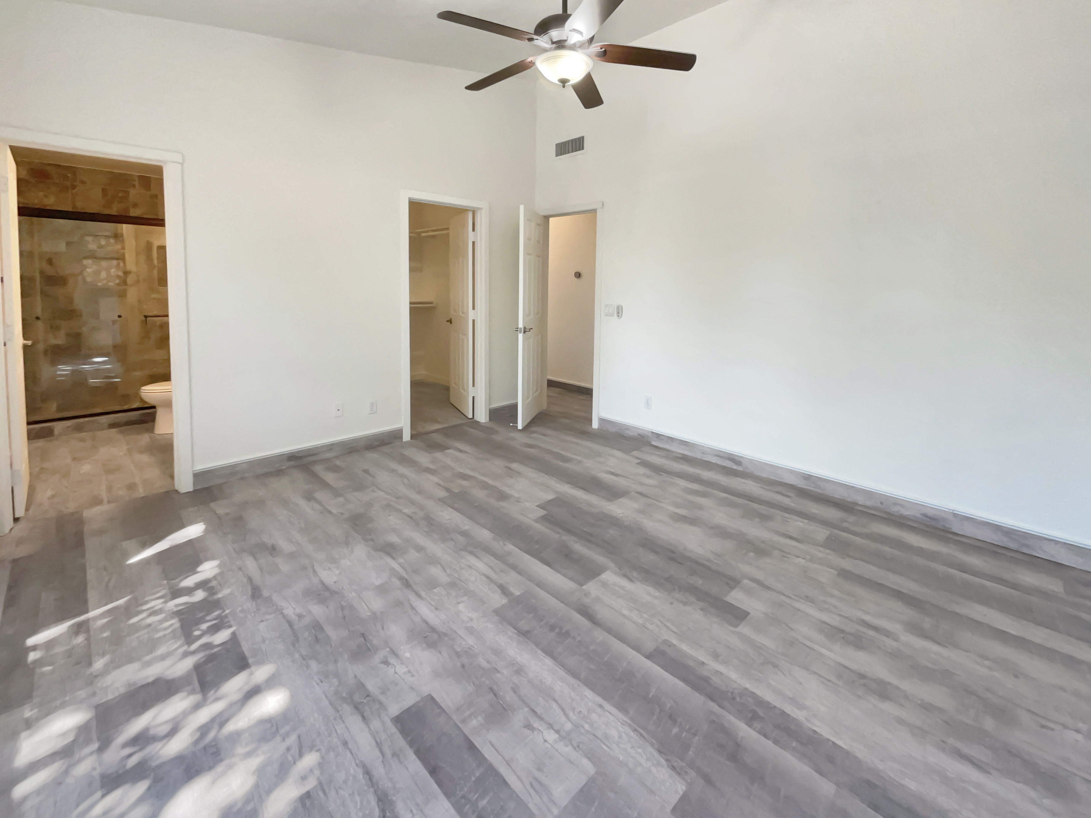Photo 15 of 22 of 1901 E Marquette Dr, Gilbert, AZ