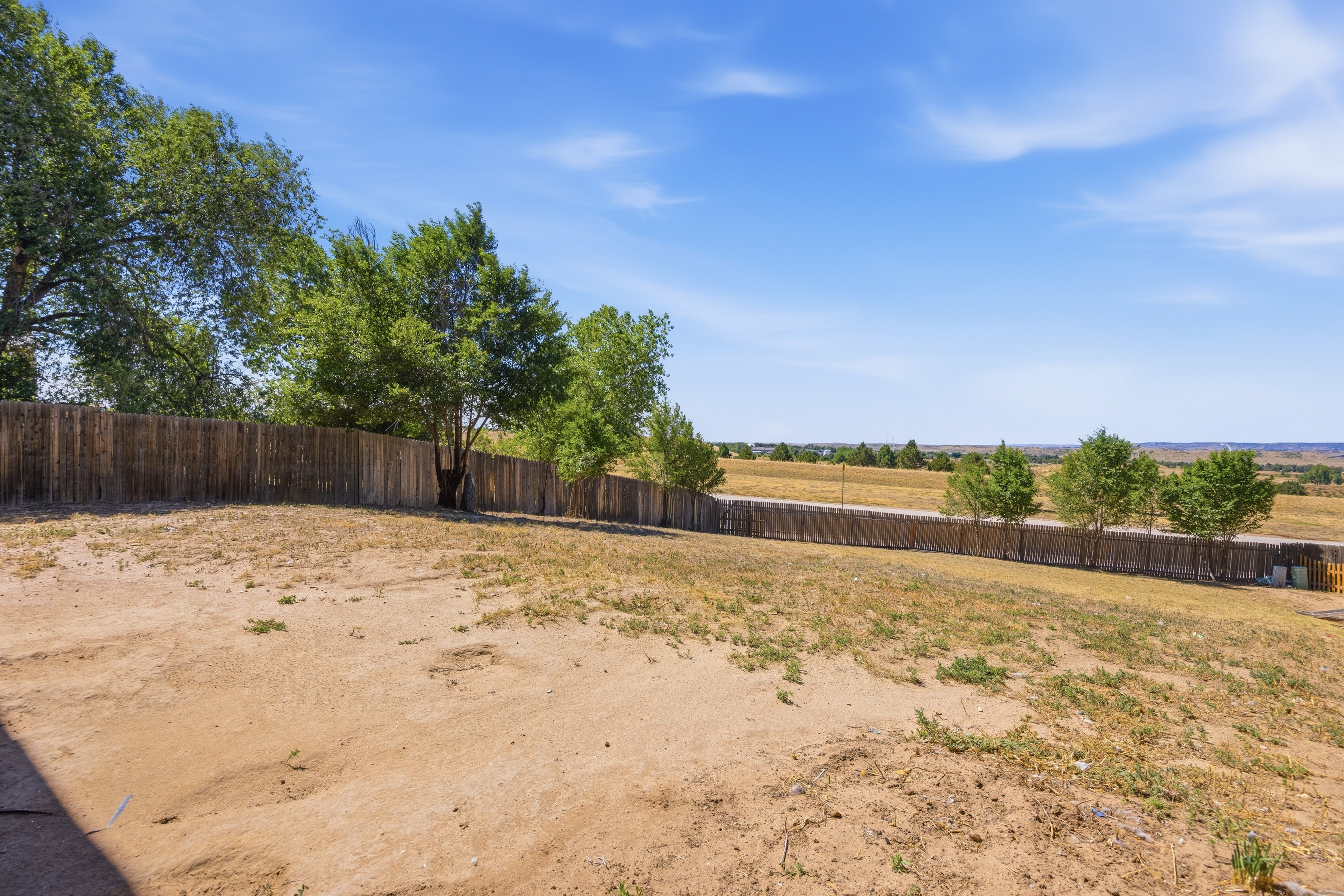 Photo 35 of 39 of 4571 Sunnyhill Dr, Colorado Springs, CO