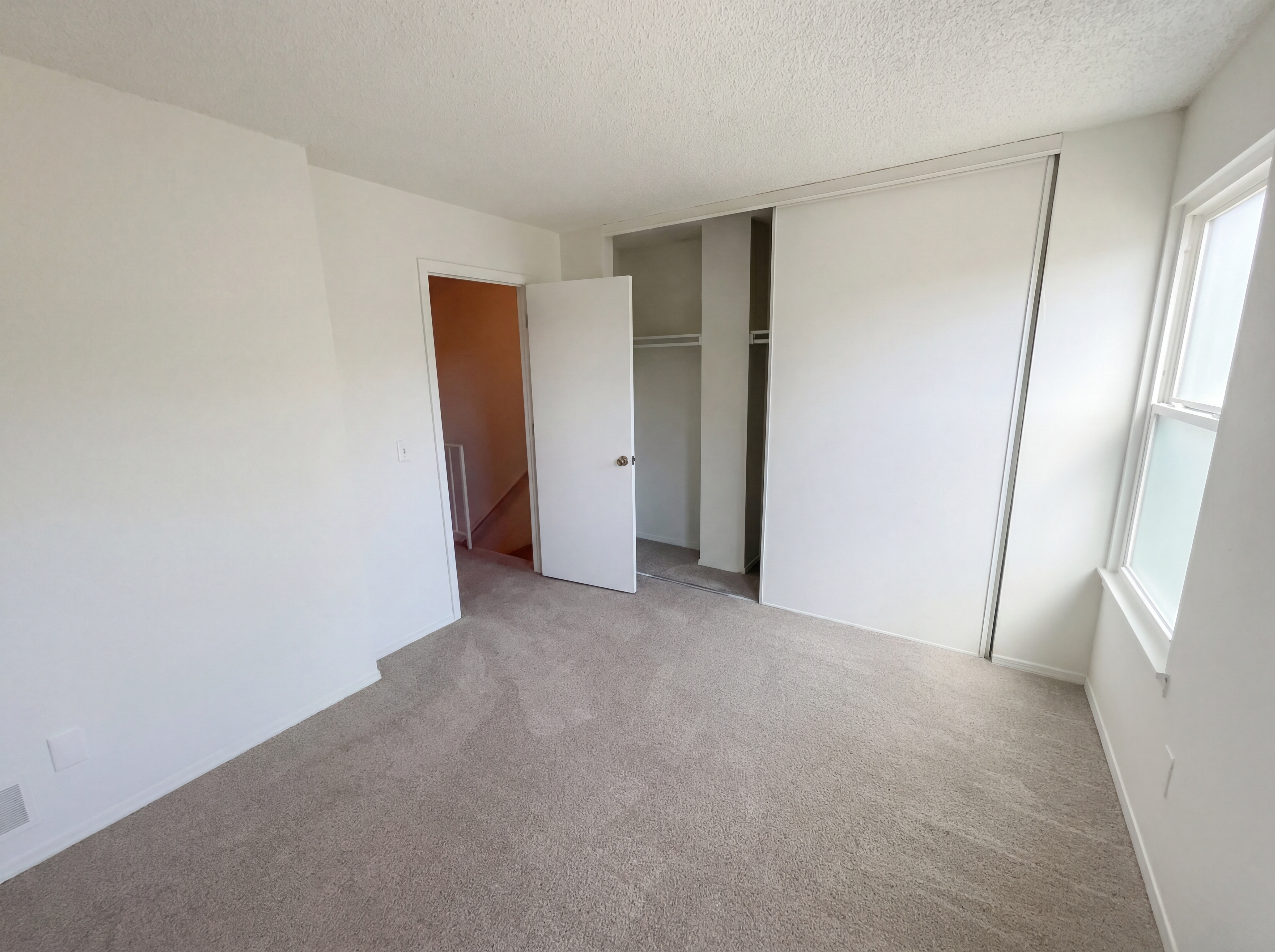 Photo 11 of 26 of 3437 Queen Anne Way, Colorado Springs, CO