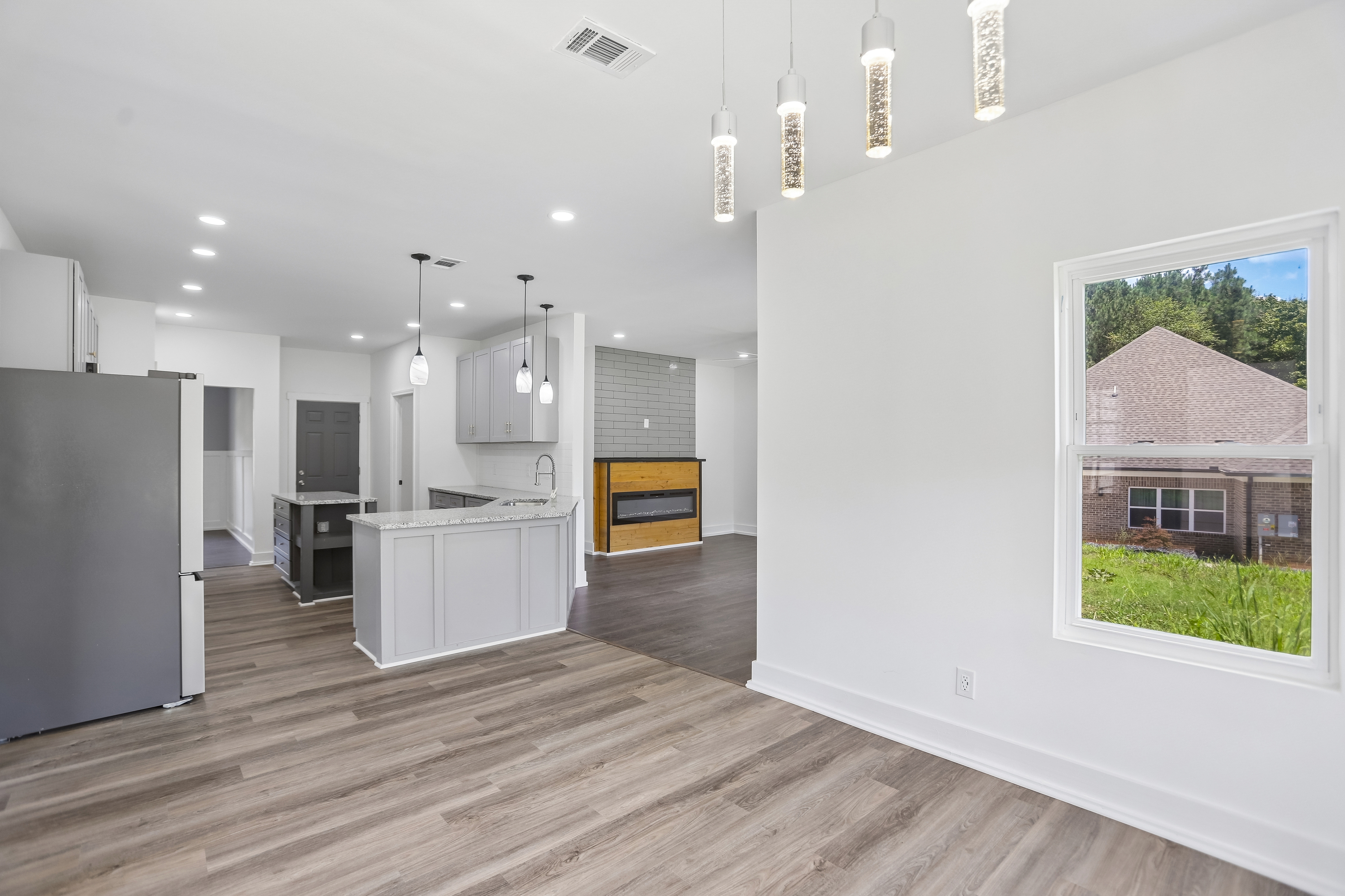 Photo 16 of 41 of 35 Fourwood Dr, Covington, GA
